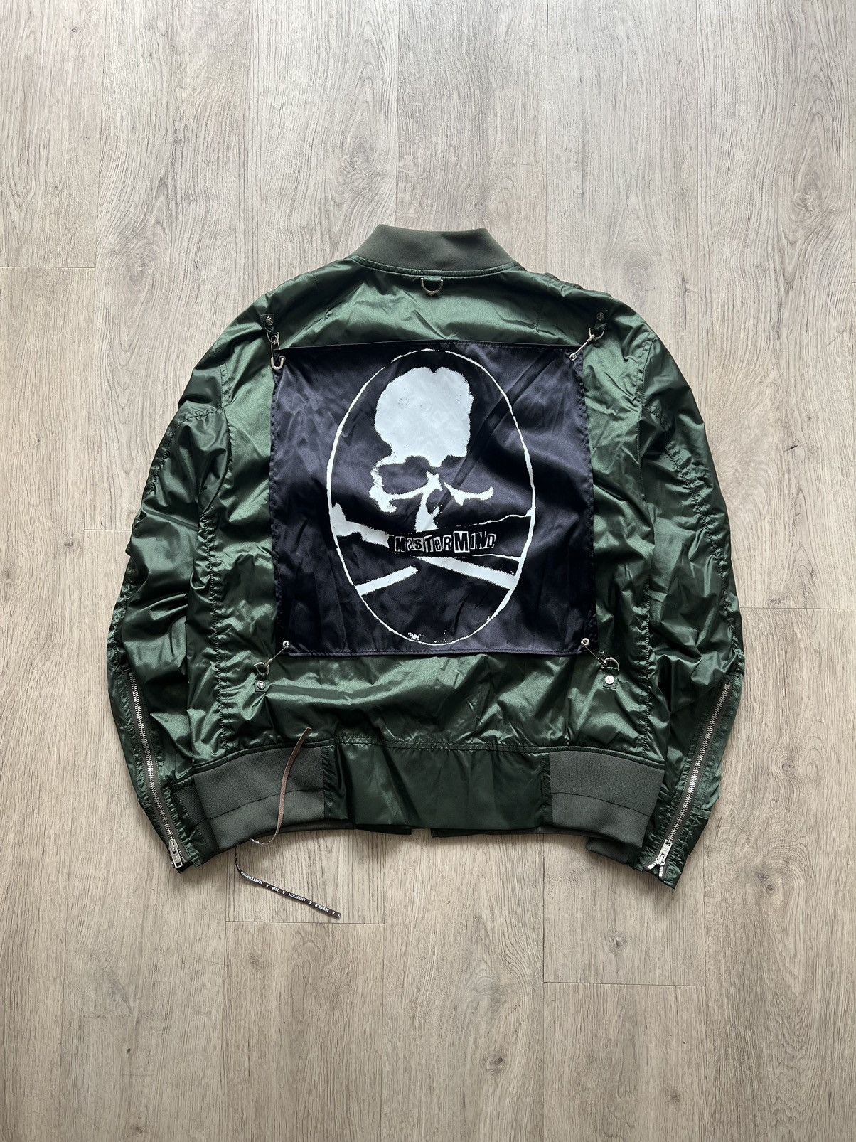 Image of Mastermind Japan Bomber Jacket in Green, Men's (Size Small)