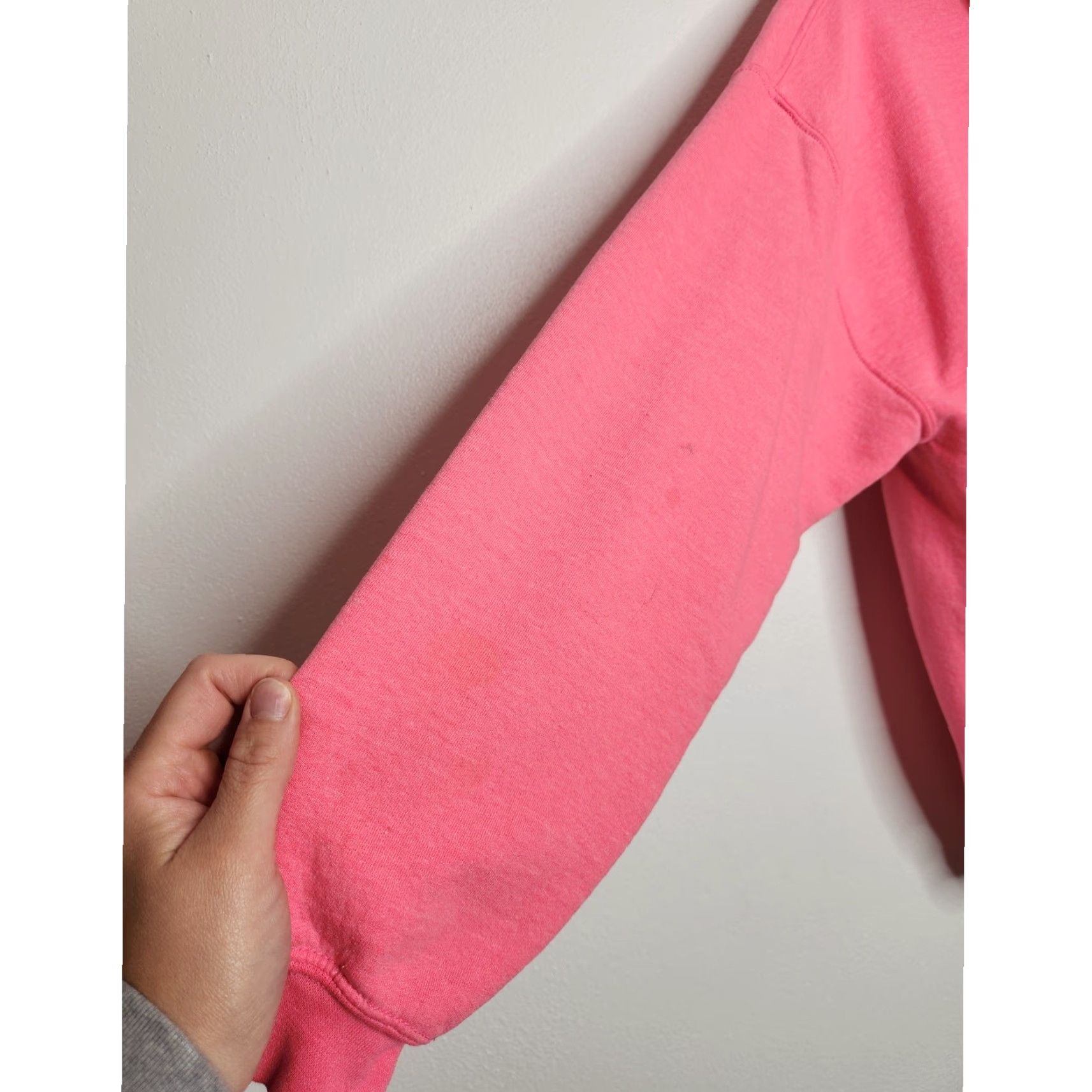 Gildan VINTAGE Wisconsin Bucky Badger UW Madison y2k Gildan Large Pink Hoodie Womens L Pullover Size L / US 10 / IT 46 - 6 Thumbnail