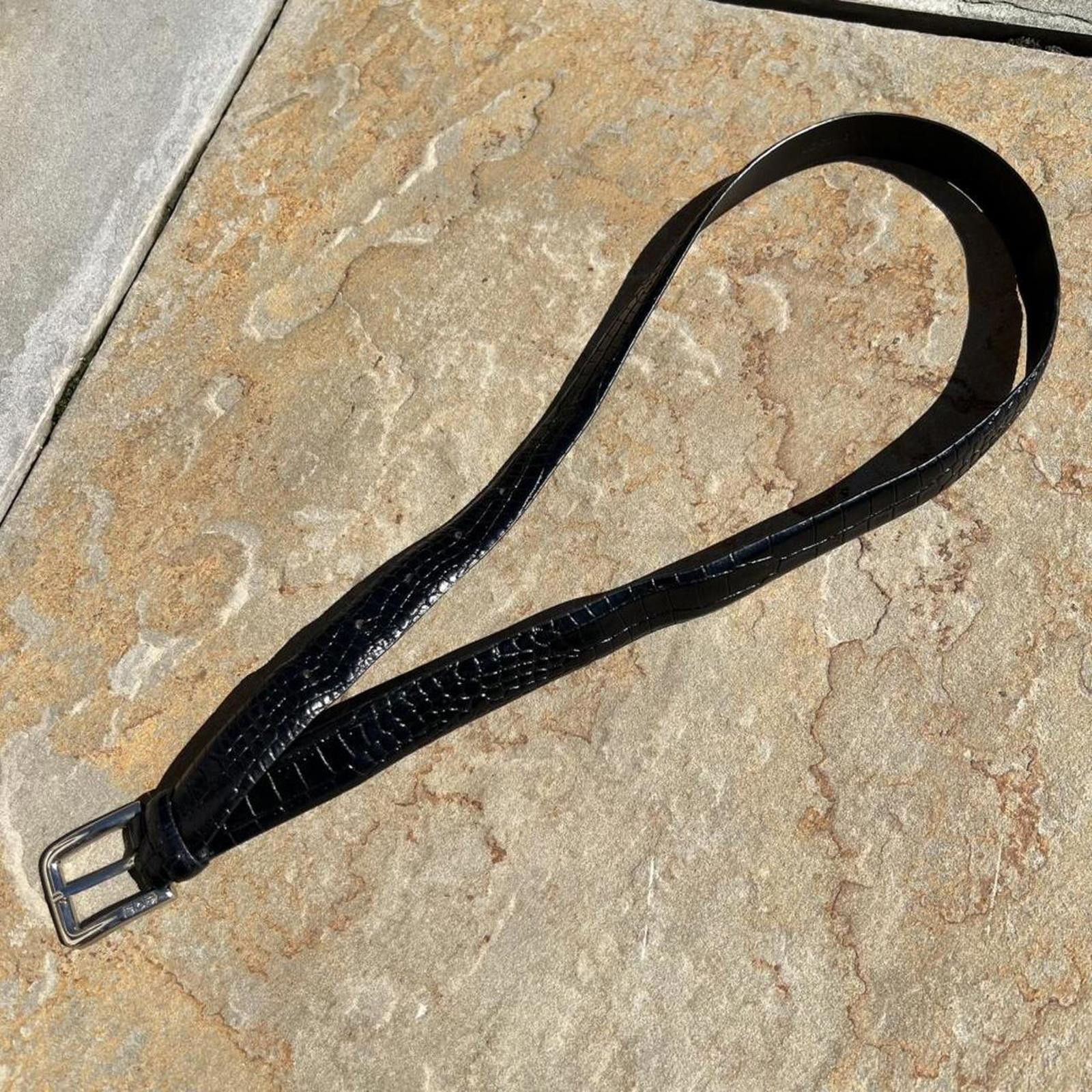 Liz Claiborne Y2K Black Leather Croc Embossed Belt Size ONE SIZE - 1 Thumbnail