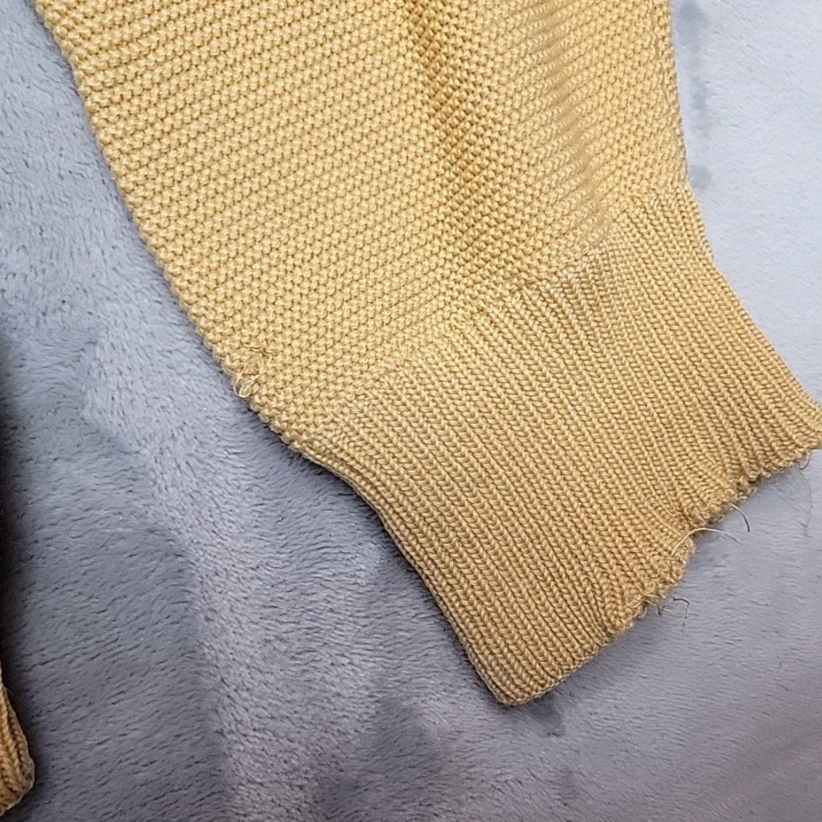 Vintage VINTAGE Lord Jeff 19th Hole Cardigan Mens L Tan 100% Australian Wool Golf VTG USA Cardigan Mens L Yellow Pockets Solid Wool 80s 70s Size US L / EU 52-54 / 3 - 5 Thumbnail