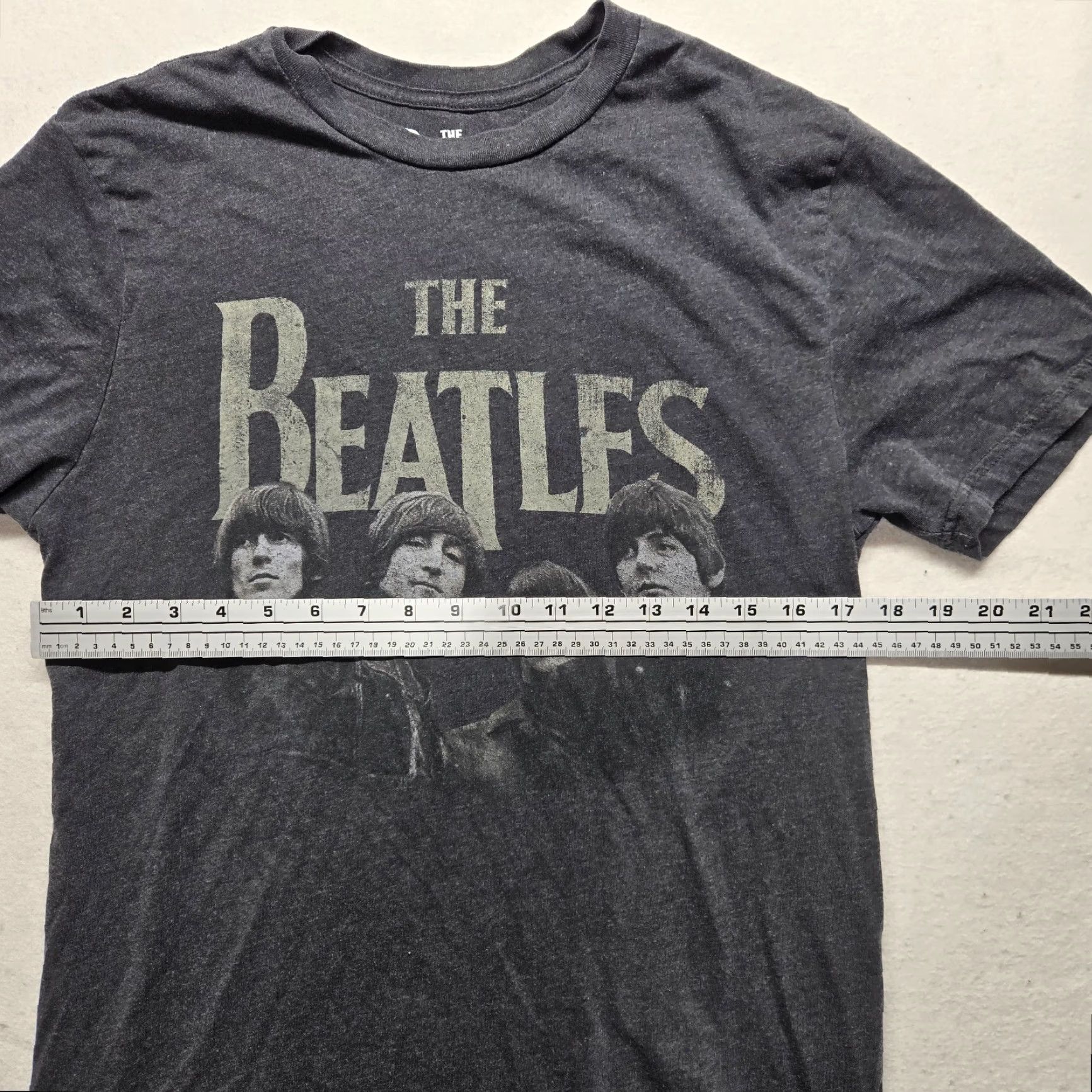 Vintage The Beatles Shirt Mens S Gray Graphic Print Tee Official Tour Dates 1965 Summer Concert Boys Mens Size US S / EU 44-46 / 1 - 6 Thumbnail