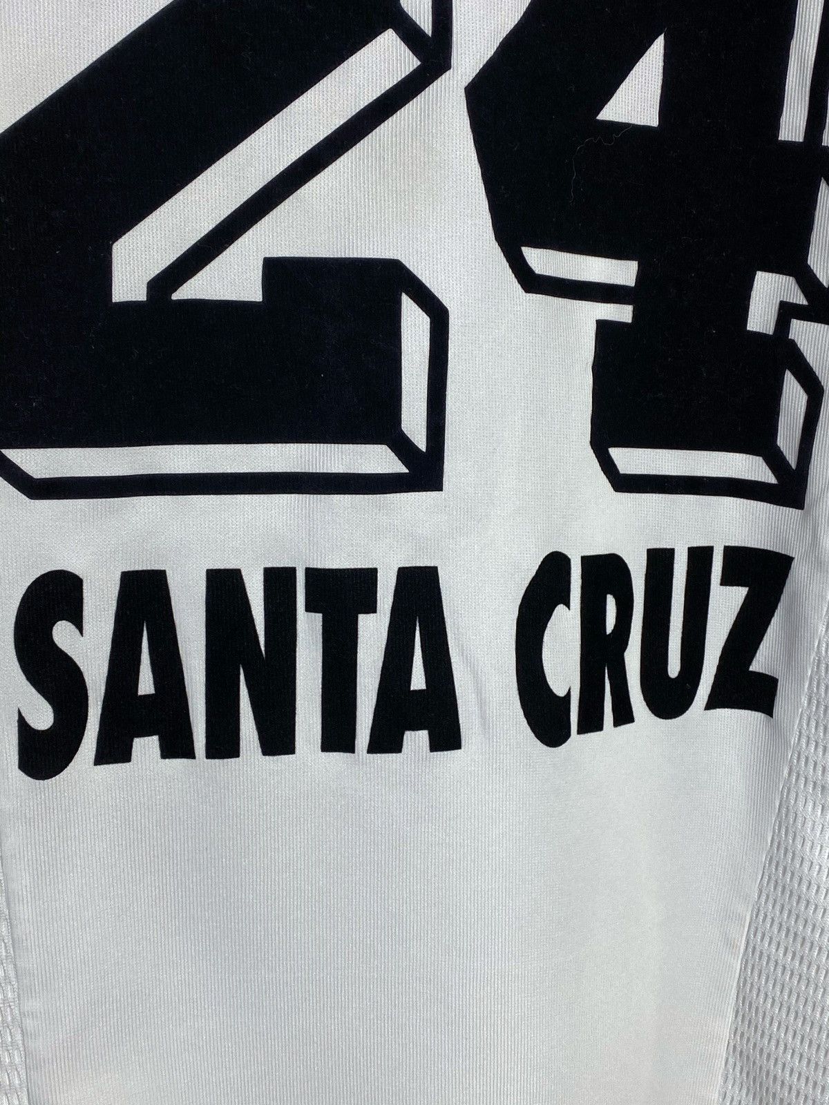 Adidas #24 Santa Cruz Bayern Munchen 2002/03 Away Adidas Jersey Size US L / EU 52-54 / 3 - 15 Thumbnail