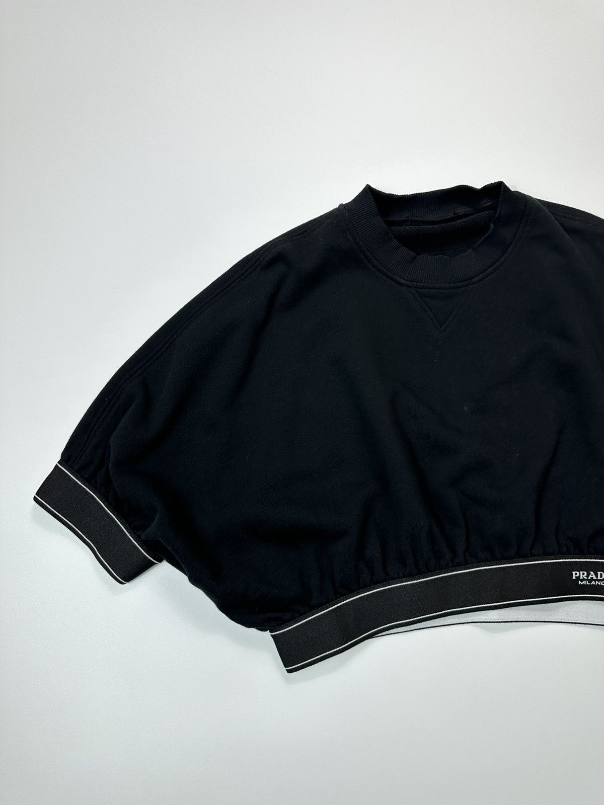 Prada Prada Cropped Top Black Size L / US 10 / IT 46 - 3 Thumbnail