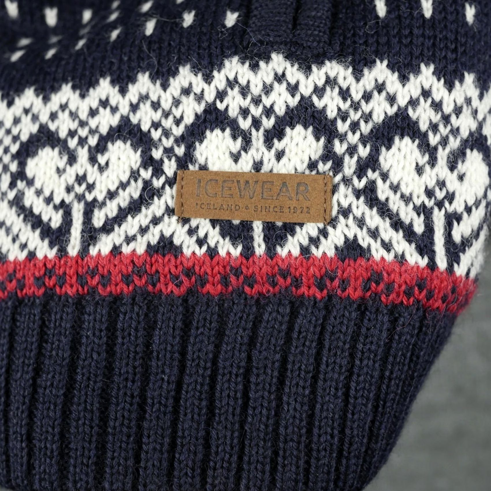 Vintage Icewear Mens Full Zip Ski Sweater Blue Fair Isle Wool Lined Mock Neck Pockets Winter Casual Size US M / EU 48-50 / 2 - 3 Thumbnail