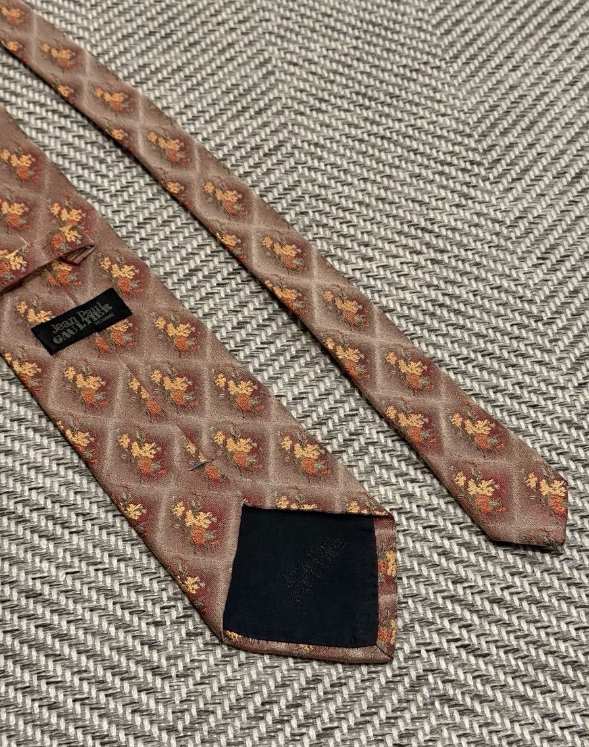 Jean Paul Gaultier Jean Paul Gaultier Diamond Floral Bouquet Print Tie K24 Size ONE SIZE - 4 Thumbnail