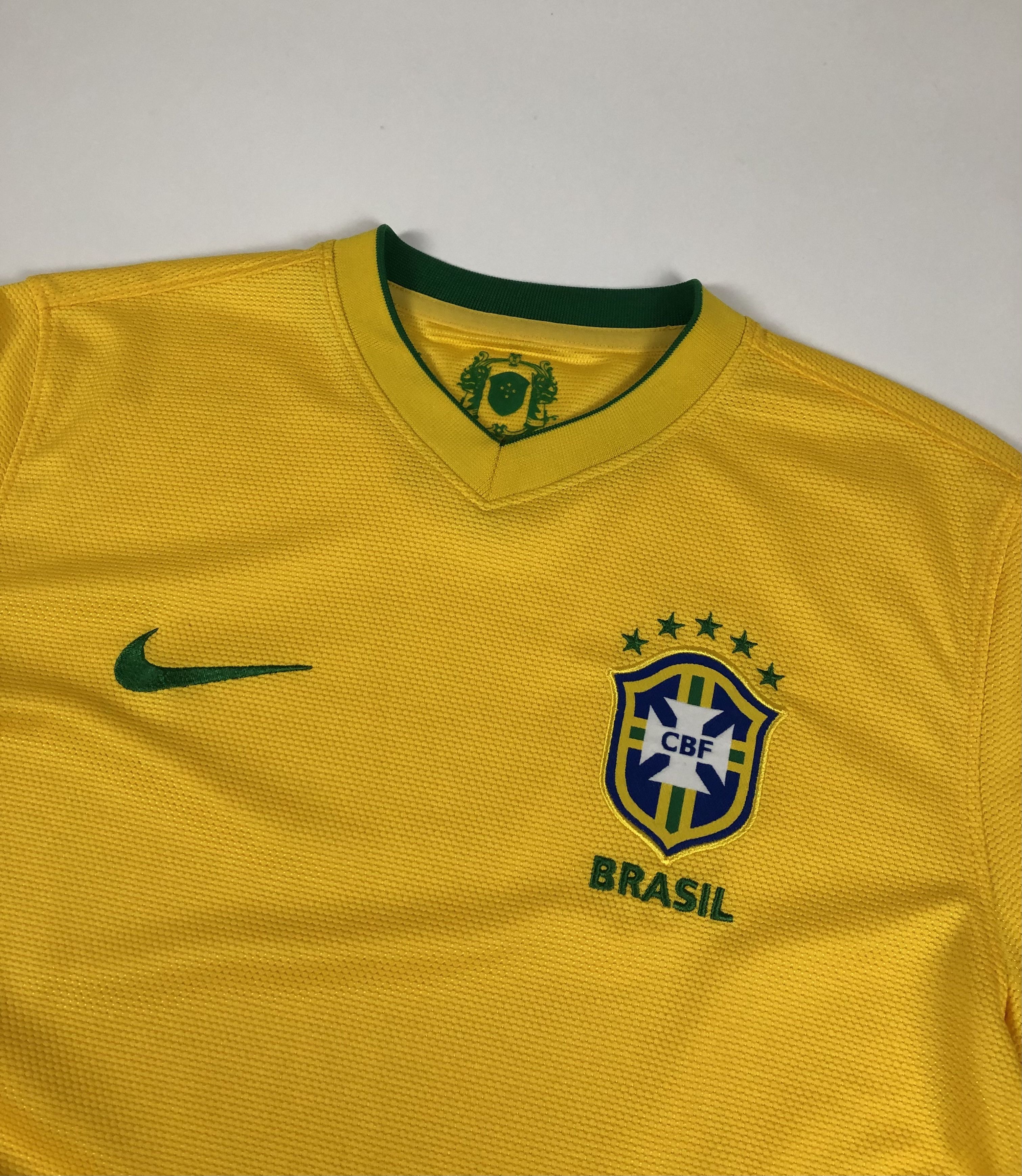 Nike Nike Brazil 2012-2013 Home Soccer Jersey Size US S / EU 44-46 / 1 - 3 Thumbnail