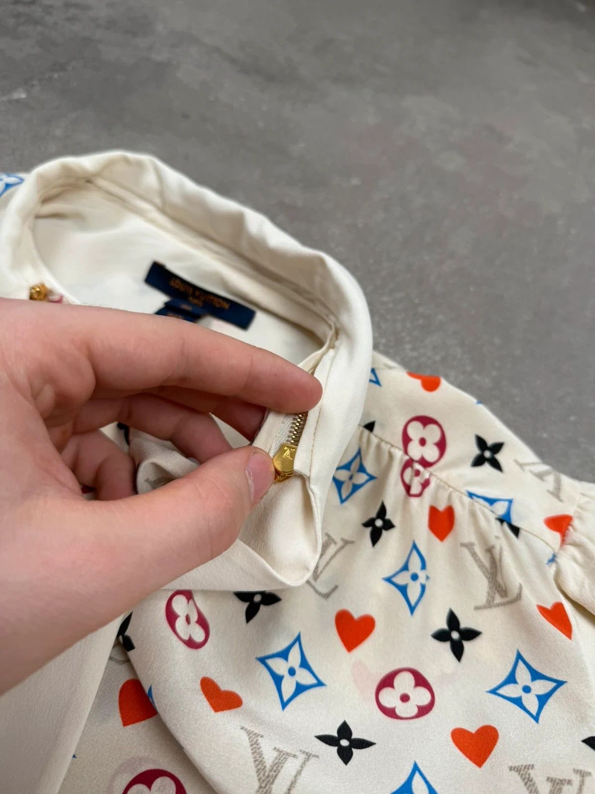 Louis Vuitton Louis Vuitton blouses shirt monogram luxury for Japan 21ss Size L / US 10 / IT 46 - 10 Thumbnail
