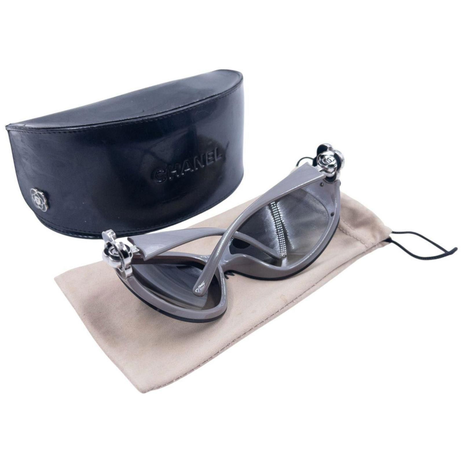Chanel Vintage 2000s Chanel Flower Sunglasses Size ONE SIZE - 8 Thumbnail