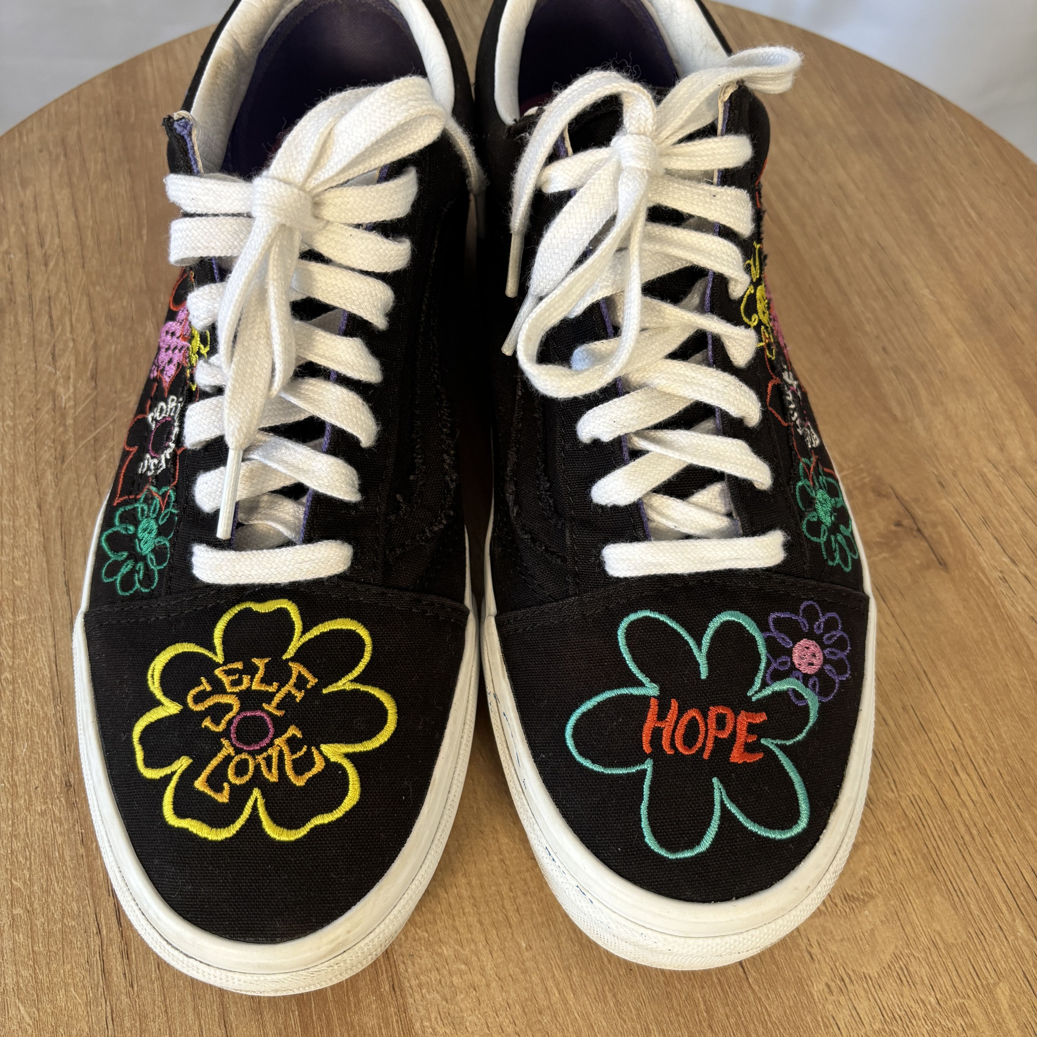 Vans Vans Cultivate Care Old Skool 9.5M Size US 9.5 / EU 42-43 - 5 Thumbnail