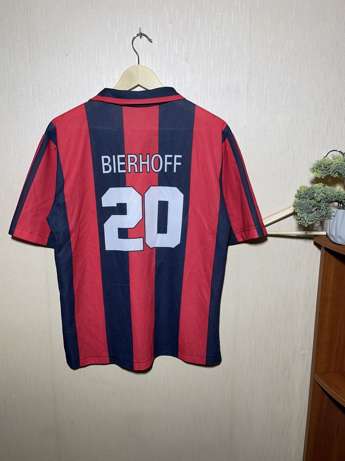 Vintage Bierhoff #20 Milan vintage retro jersey y2k Size US XL / EU 56 / 4 - 1 Thumbnail