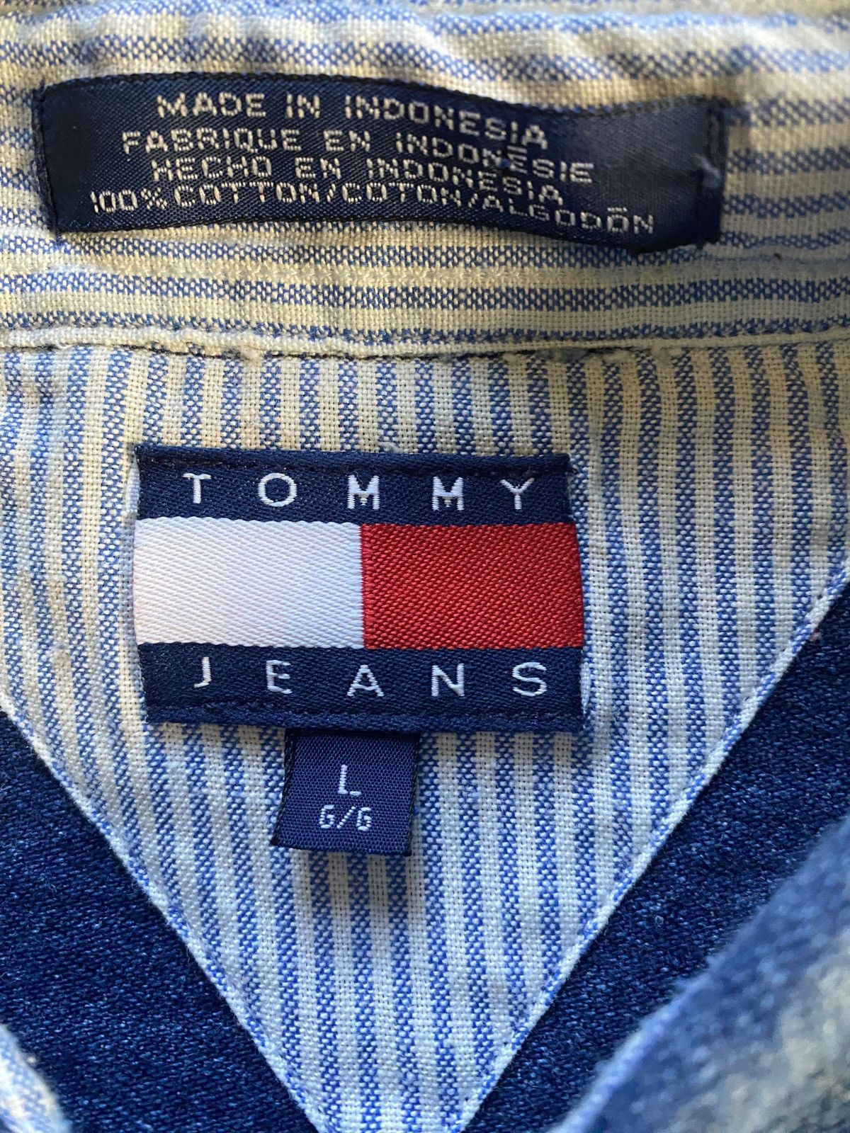 Tommy Hilfiger Vintage 90’s Tommy Hilfiger Jeans Long Sleeve Button Up Size US L / EU 52-54 / 3 - 9 Thumbnail