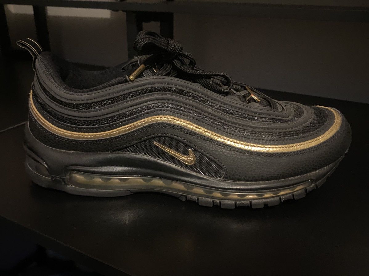 Nike Nike Air Max 97 Black Metallic Gold Size US 10.5 / EU 43-44 - 5 Thumbnail