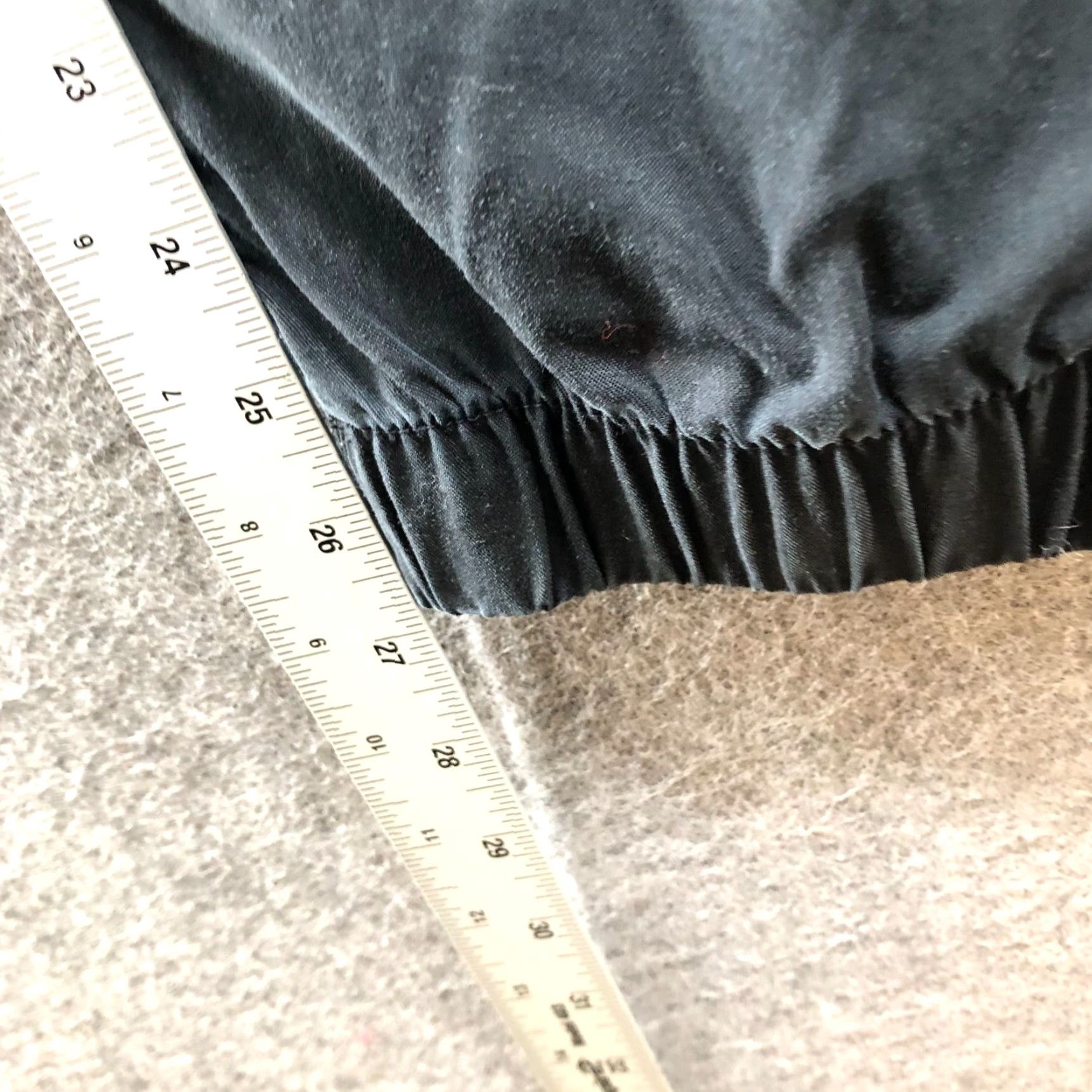 Banana Republic VINTAGE: No Banana Republic Pants Women M Black Cargo Relaxed Tencel Jogger Pull On 27 in Inseam Size 32" / US 10 / IT 46 - 7 Thumbnail