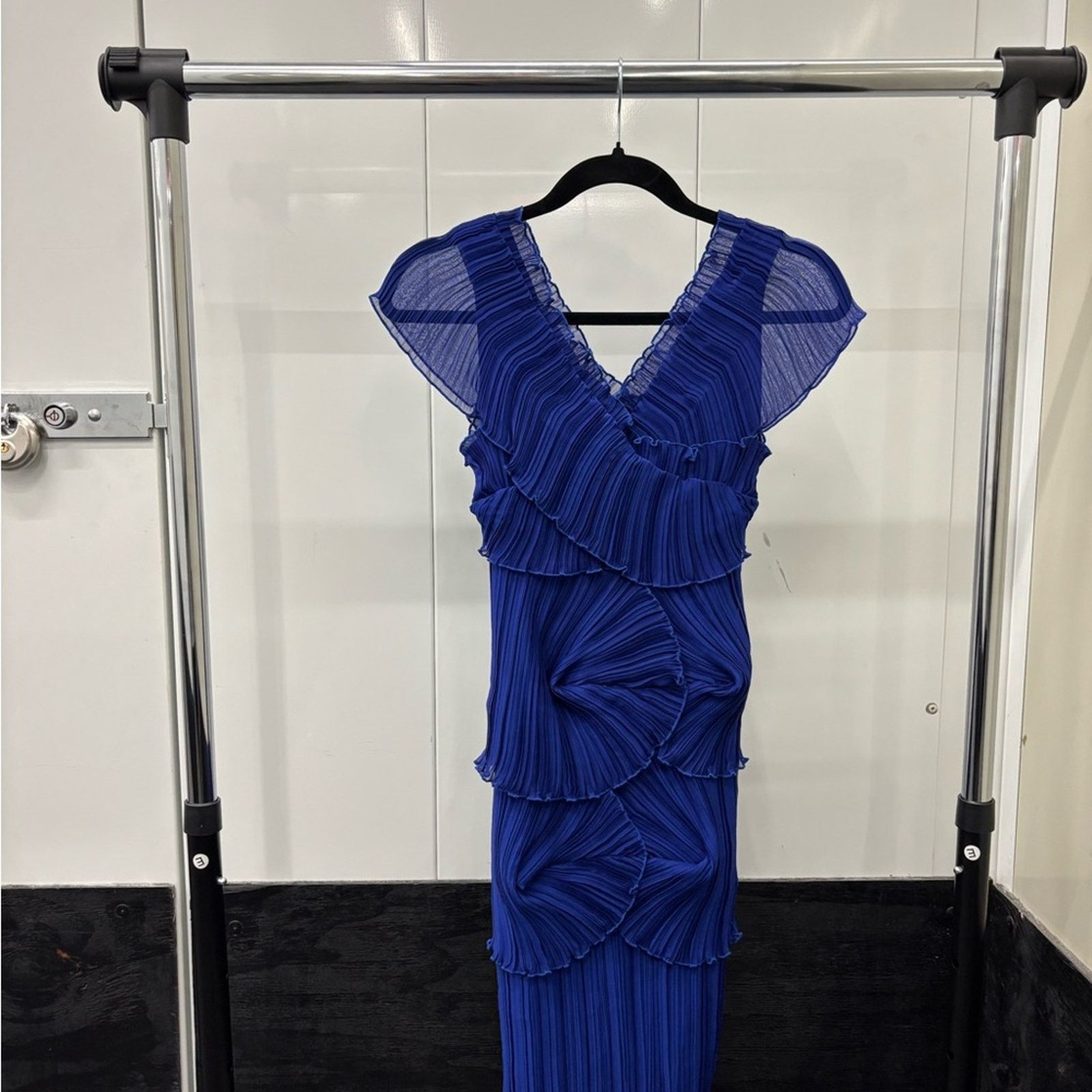Other NWT Blue Sheath Midi Dress with Flutter Cap Sleeves One Size Size ONE SIZE - 1 Thumbnail