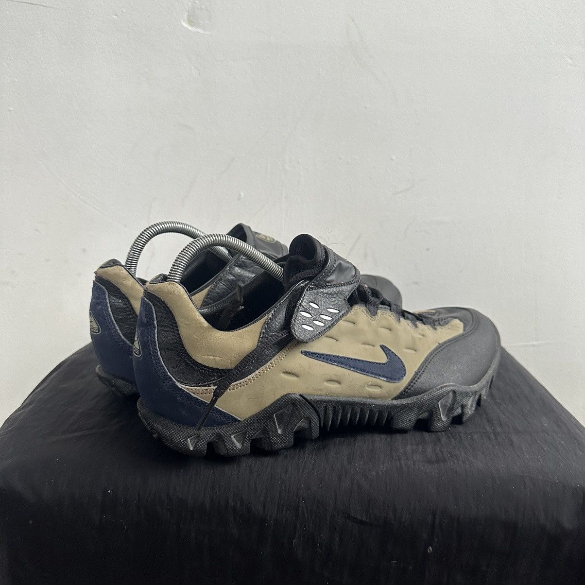 Nike Nike acg cycle contact shoesh vintage Size US 10 / EU 43 - 10 Thumbnail