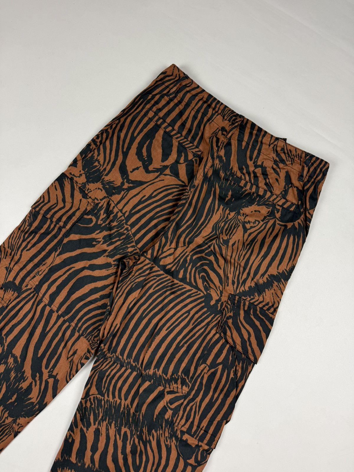 Weekend Max Mara Weekend Max Mara Ladies Zebra Pattern Cargo Pants Trousers Size 29" - 16 Thumbnail