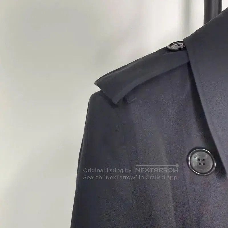 Burberry Burberry Black Cotton Women's Trench Coat. Size L / US 10 / IT 46 - 3 Thumbnail