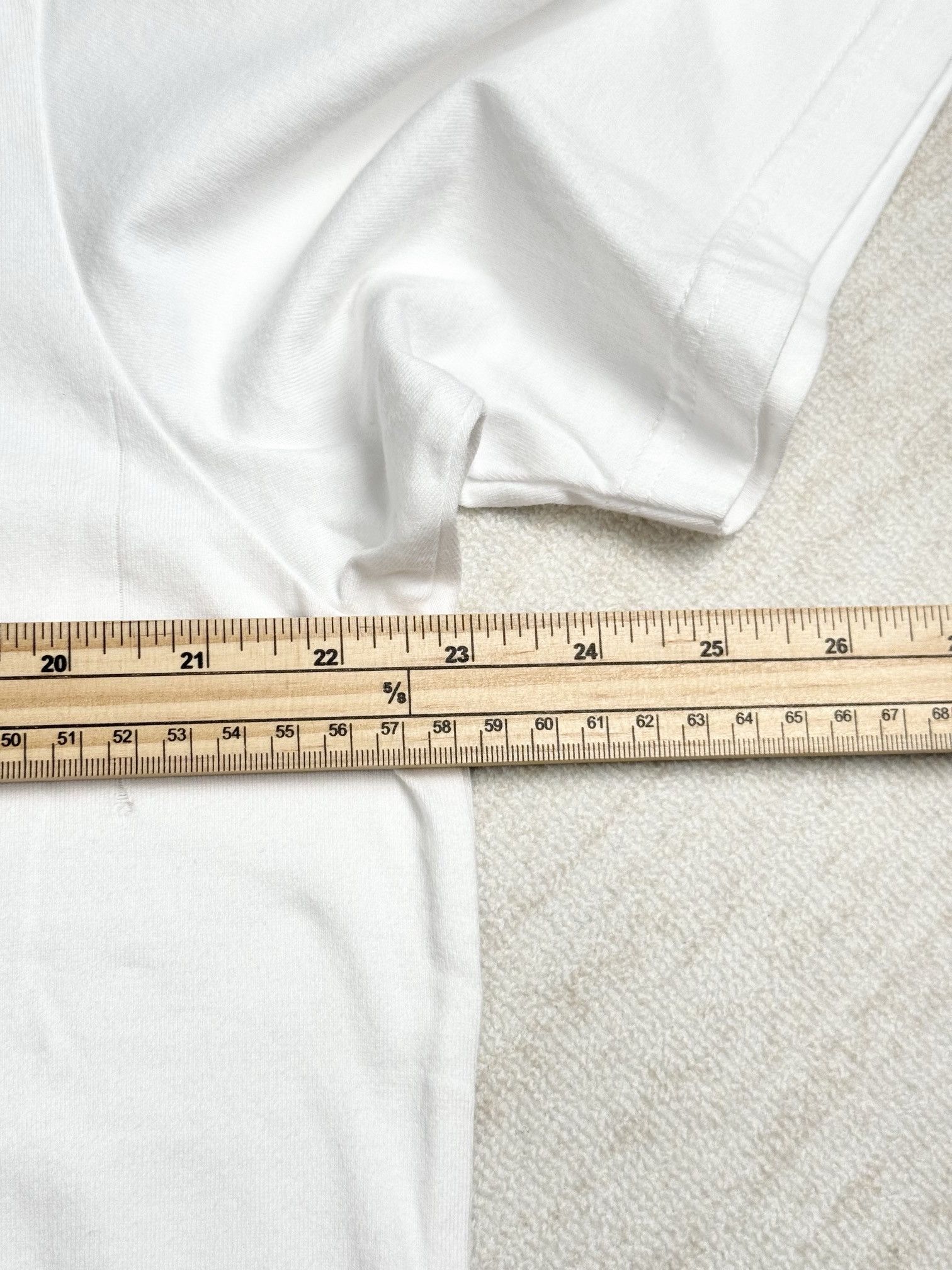 Supreme small logo tee Size US L / EU 52-54 / 3 - 8 Thumbnail