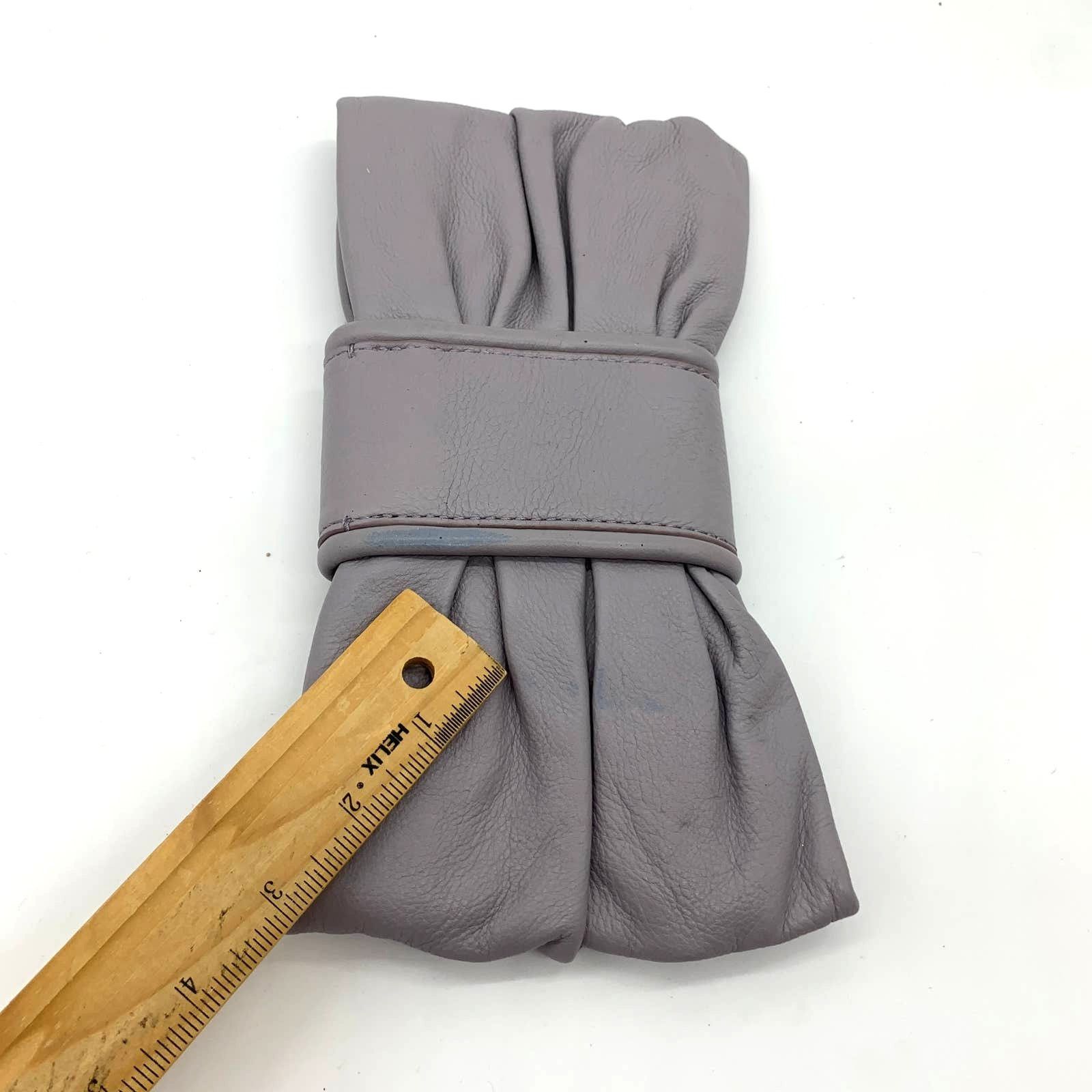 Banana Republic Banana Republic Bow Clutch Womens Small Bag Size ONE SIZE - 7 Thumbnail