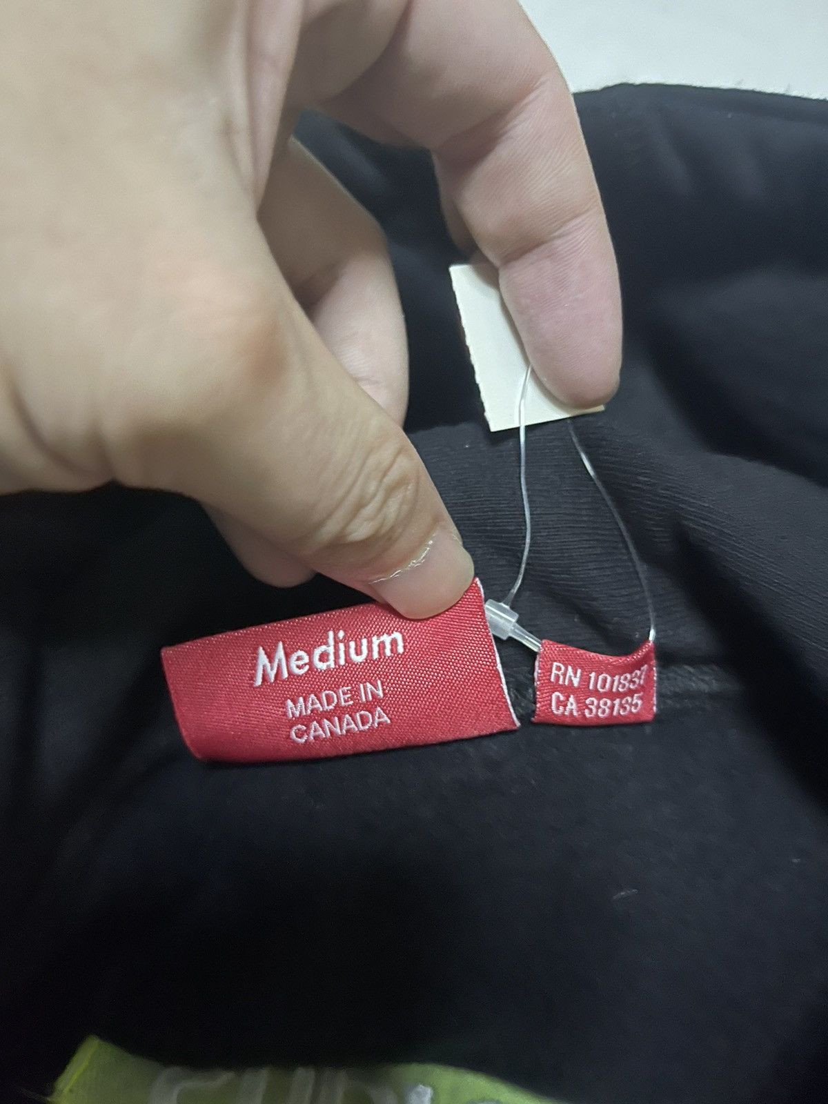 Supreme Supreme fw17 lime on black box logo hoodie sweatershirt Size US M / EU 48-50 / 2 - 3 Thumbnail