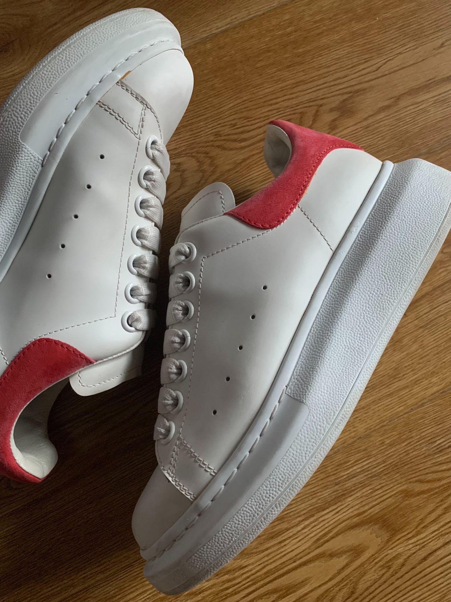 Alexander McQueen Alexander McQueen Red Tail White Platform Sneakers Size US 6.5 / IT 36.5 - 1 Thumbnail
