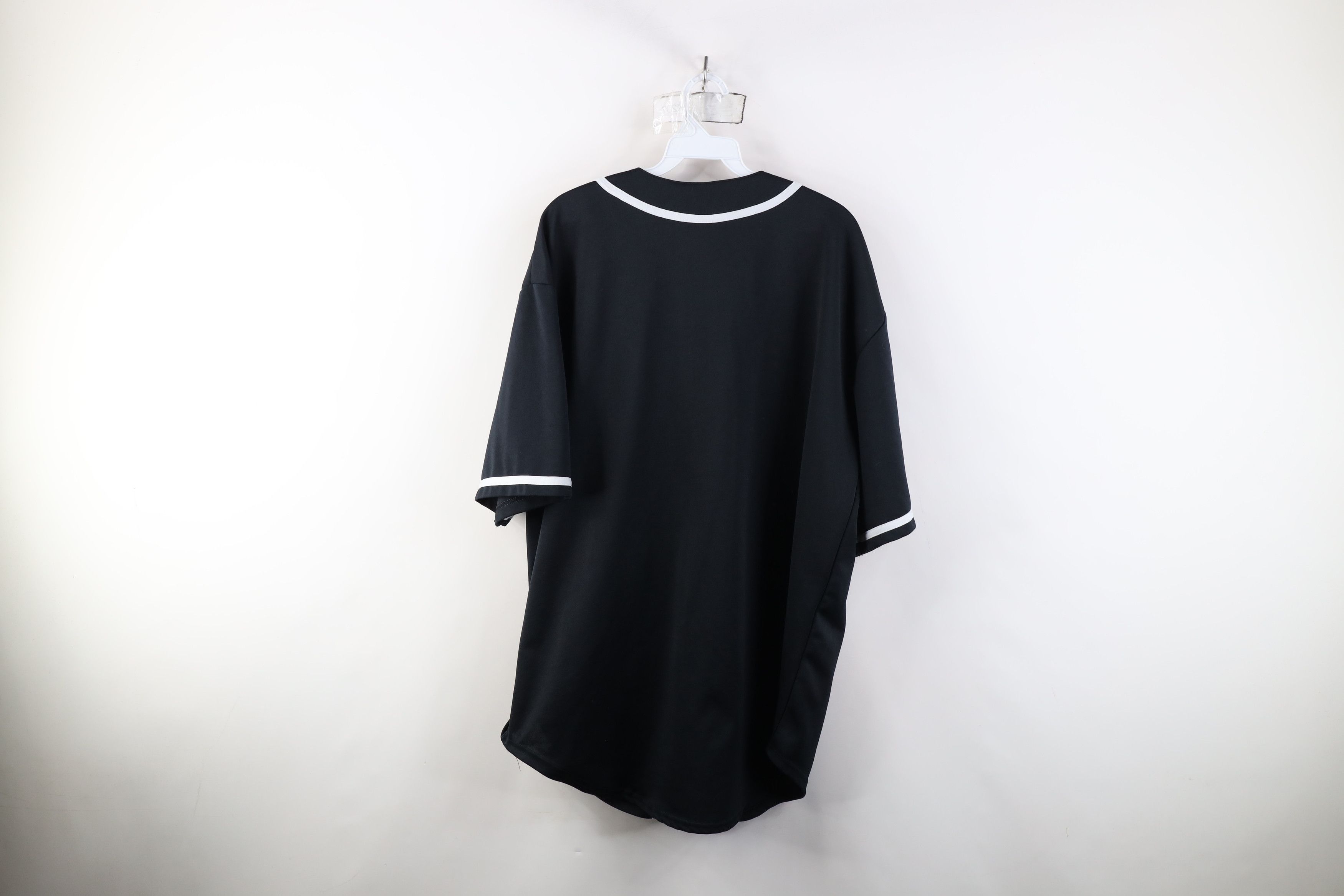 Vintage Vintage 90s Streetwear Short Sleeve Baseball Jersey Shirt Size US XL / EU 56 / 4 - 9 Thumbnail
