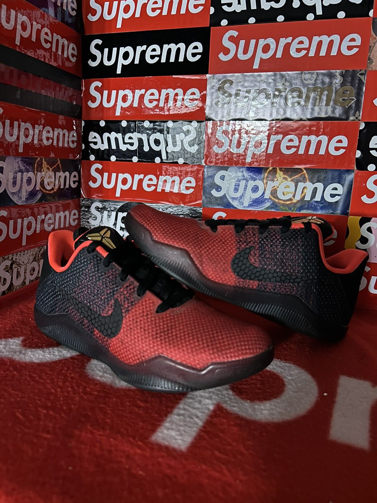 Nike Nike Kobe 11 Achilles Heel (GS) 822945-670 size 5.5y Size US 5.5 / EU 38 - 2 Thumbnail