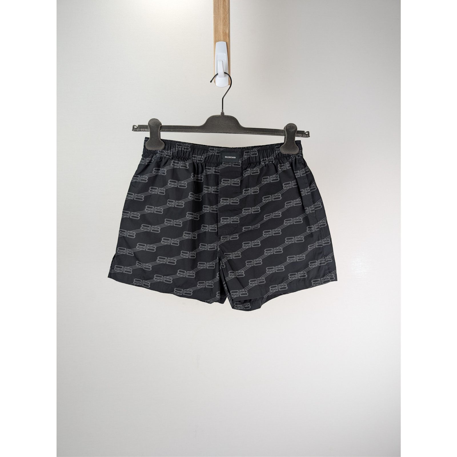 Balenciaga o1rshd1 BB Monogram Cotton Poplin Pyjama Shorts Black/Grey Size US 36 / EU 52 - 1 Thumbnail