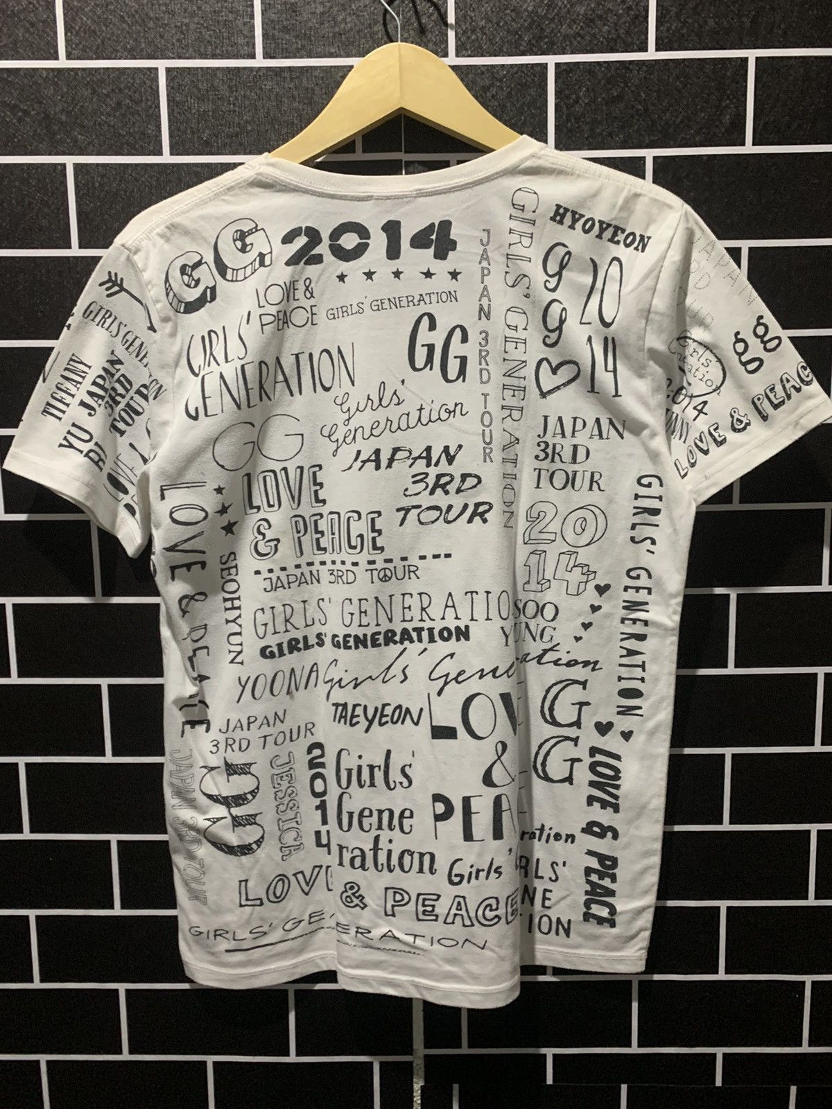 Japanese Brand Rare Girls Generation All Over Print Shirt Size US L / EU 52-54 / 3 - 2 Thumbnail