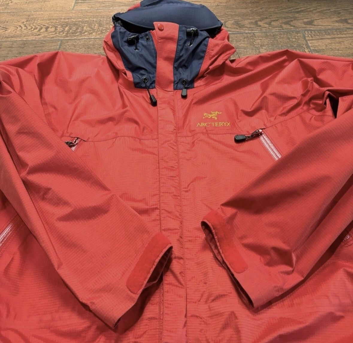 Arc'teryx 1997 Arcteryx Beta Lt Molten Size US L / EU 52-54 / 3 - 3 Thumbnail