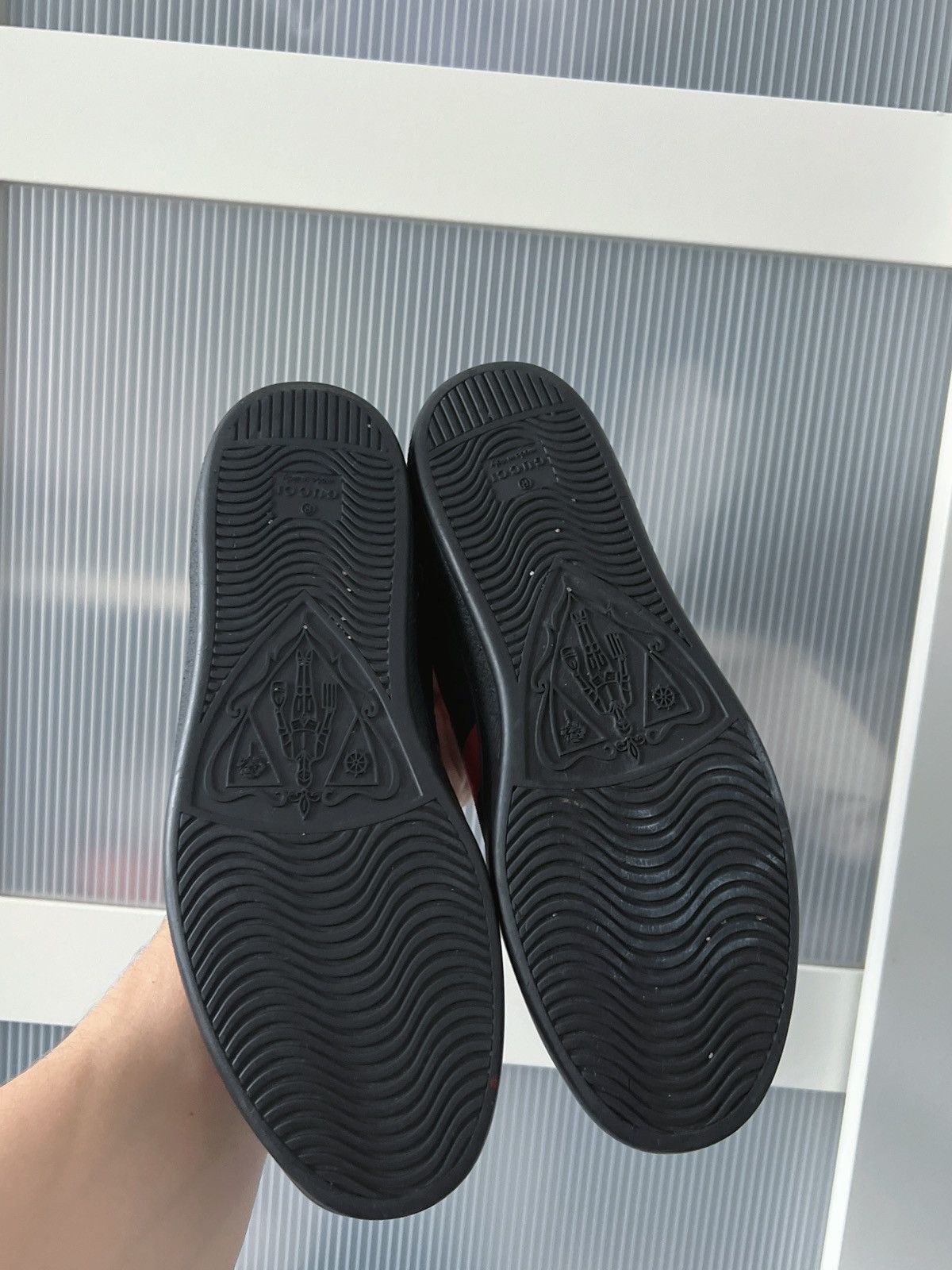 Gucci Gucci Ace Bee Leather Sneakers Size US 6 / IT 36 - 7 Thumbnail