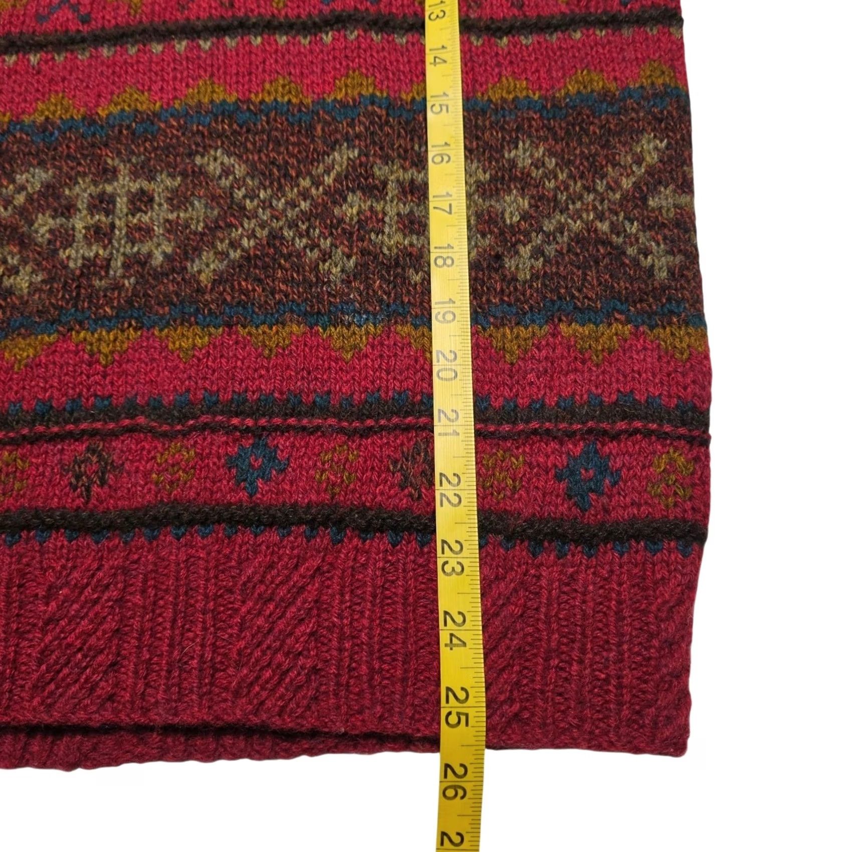 Vintage VINTAGE Woolrich Red Patterned Pure Wool Men's Sweater Size Medium 90s Crew Neck Knit Heavyweight Pullover Long Sleeve Regular Mens Size US M / EU 48-50 / 2 - 5 Thumbnail