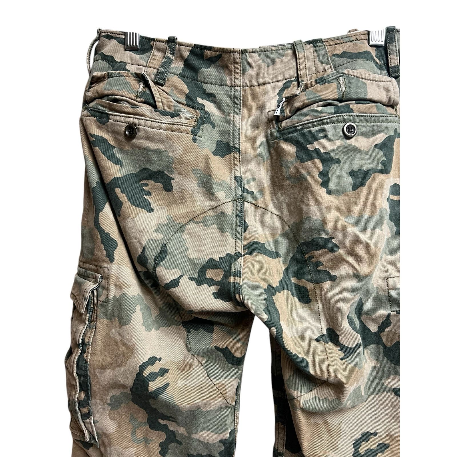 Levi's Levi's Men's Ace Cargo Twill Camouflage Pants W28L30 Size US 28 / EU 44 - 11 Thumbnail