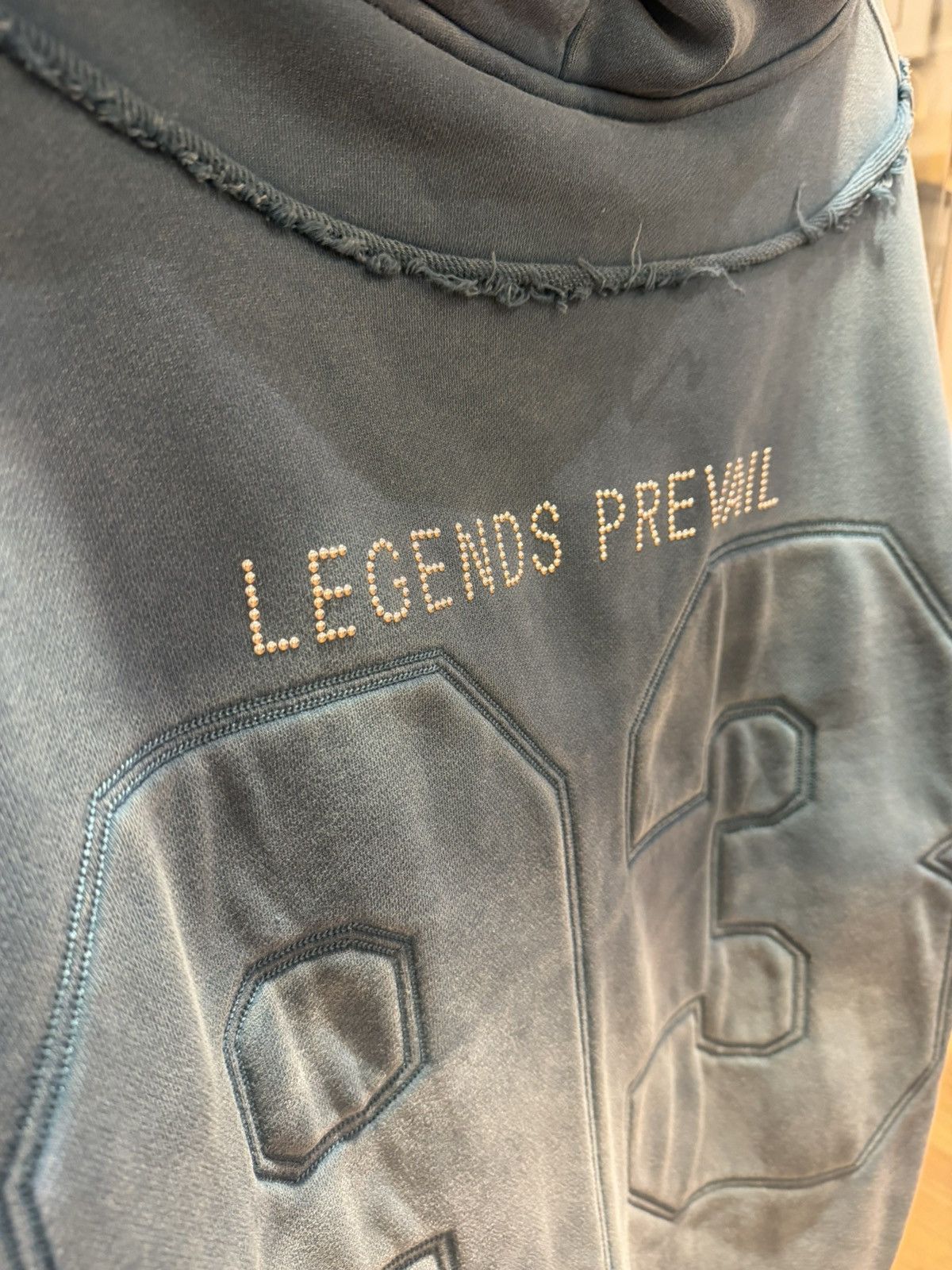 Other Legends Prevail Distressed Flame Stitch Full Zip Size US XL / EU 56 / 4 - 3 Thumbnail