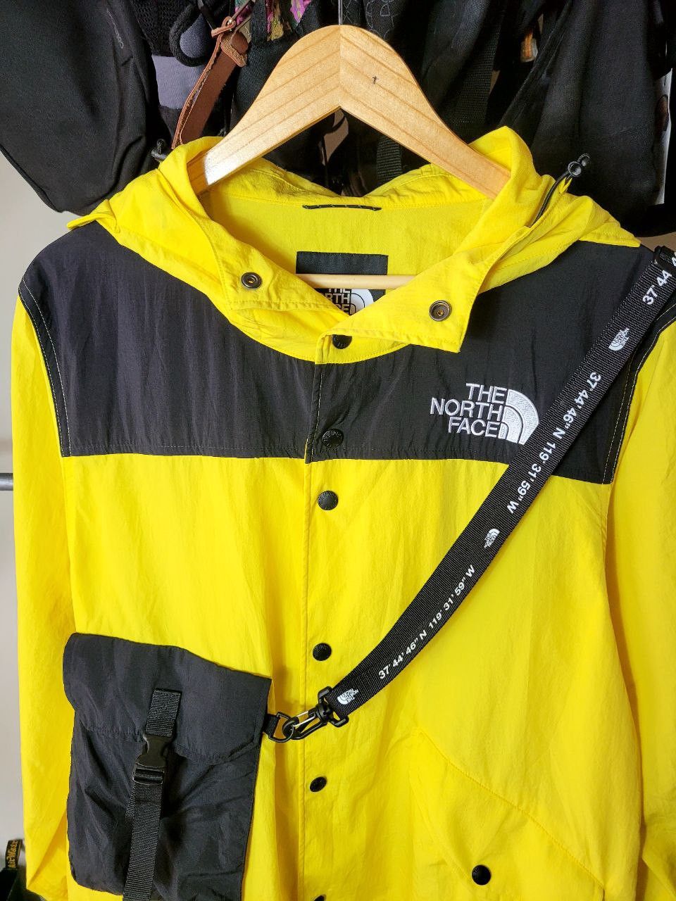 Kazuki Kuraishi × The North Face The North Face KK Bravo Long Coat from SS20 "Lemon" Size US XS / EU 42 / 0 - 5 Thumbnail