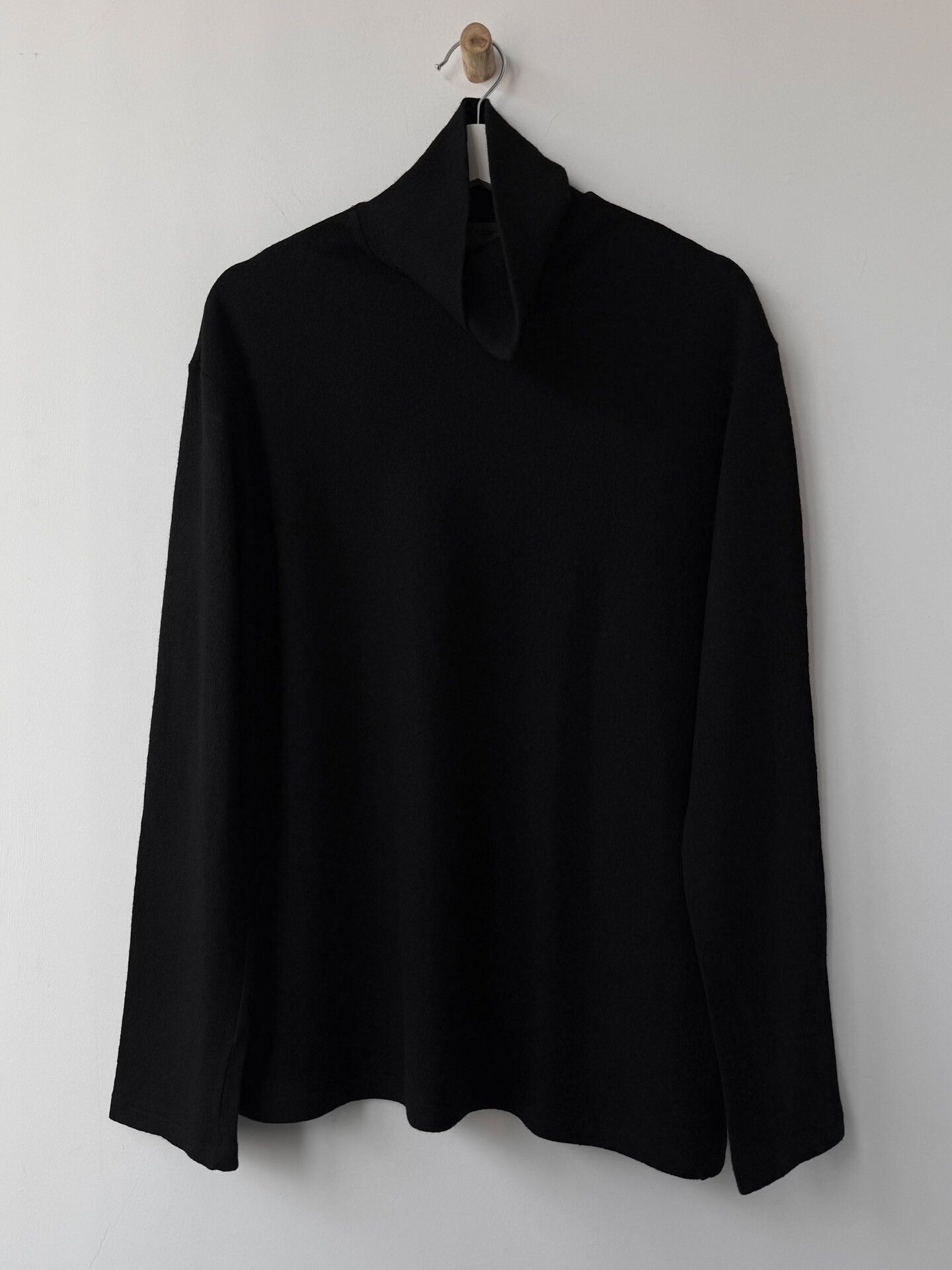 Yohji Yamamoto black wool long sleeve Yohji Yamamoto shirt Size US M / EU 48-50 / 2 - 1 Thumbnail