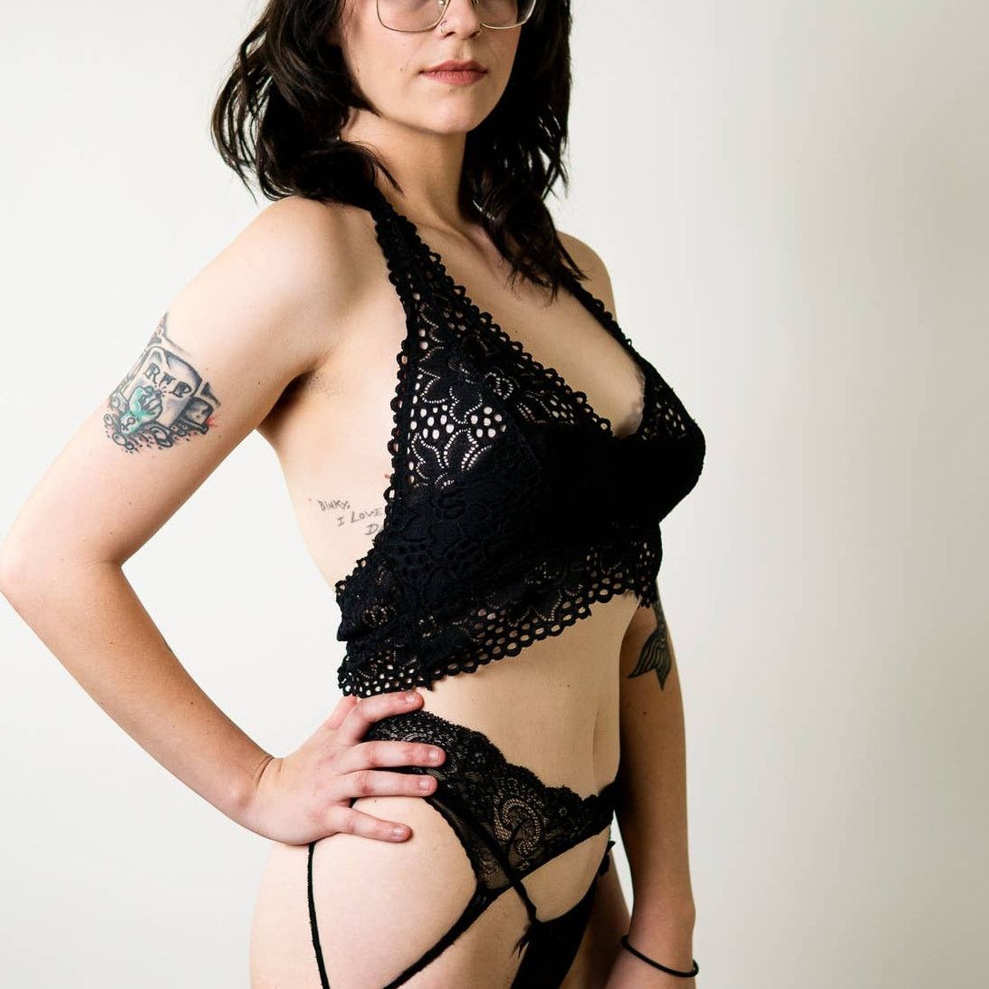 Designer Younita Black Lace Lingerie Bra Size ONE SIZE - 4 Thumbnail