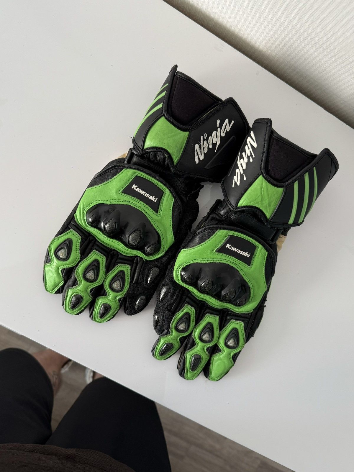 Japanese Brand Kawasaki Y2K Ninja Moto Racing Leather Hype Gloves Size ONE SIZE - 3 Thumbnail