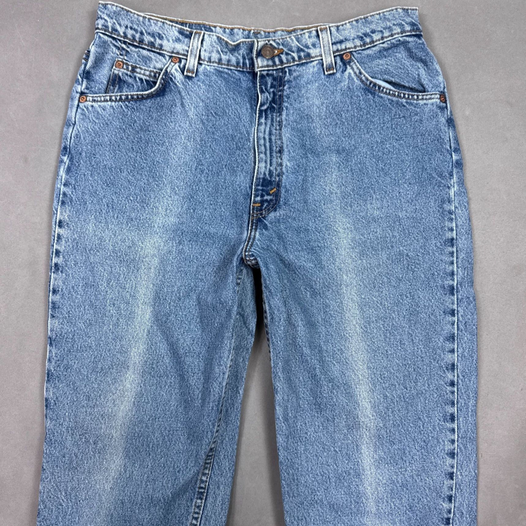 Levi's VINTAGE Levi's Jeans Womens 34x32 90s Made USA 921 Sun Fade Pant Blue 34x32 Levi's 500 Series Jeans Womens 90s On Sun Fade 5-Pocket Denim Pants Mens? Size 38" / US 16 / IT 52 - 2 Thumbnail