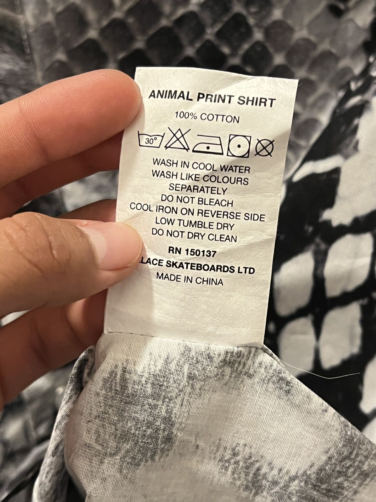 Palace Palace Animal Print Shirt Size US M / EU 48-50 / 2 - 5 Thumbnail