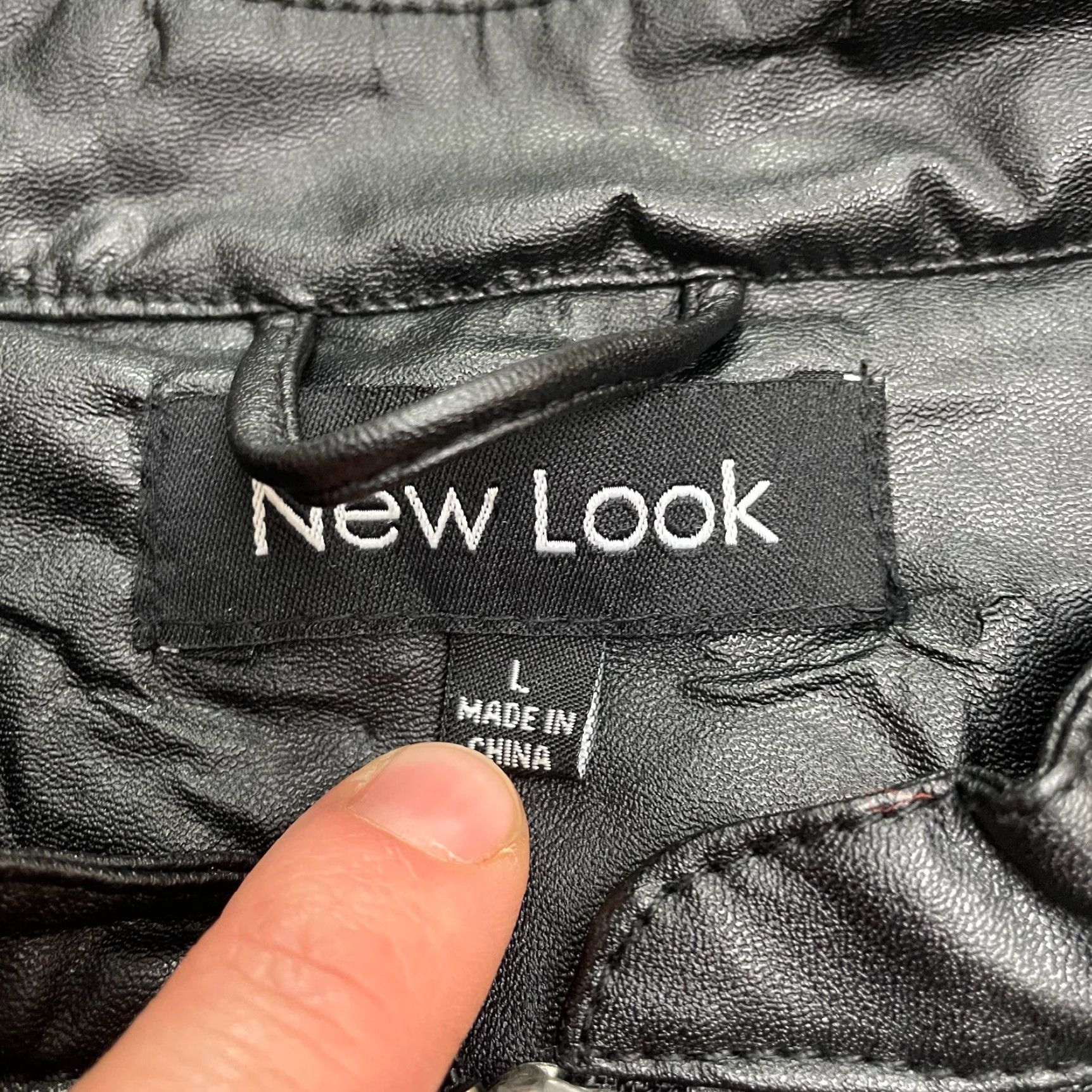 New Look New Look Cropped Jacket - Black - Juniors Large - Full Zip - Casual Outdoor - Leather Look - Logo Accent - Long Sleeve - Solid - JACKET Women Size L / US 10 / IT 46 - 6 Thumbnail