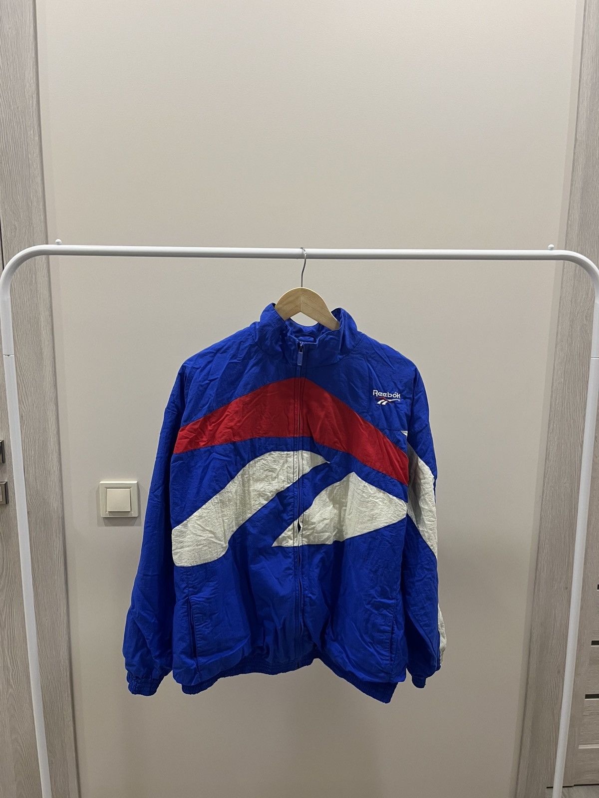 Vintage Reebok Vintage 90s 80s Tracksuit Jacket Y2K Drill 90s Hype Size US L / EU 52-54 / 3 - 1 Thumbnail