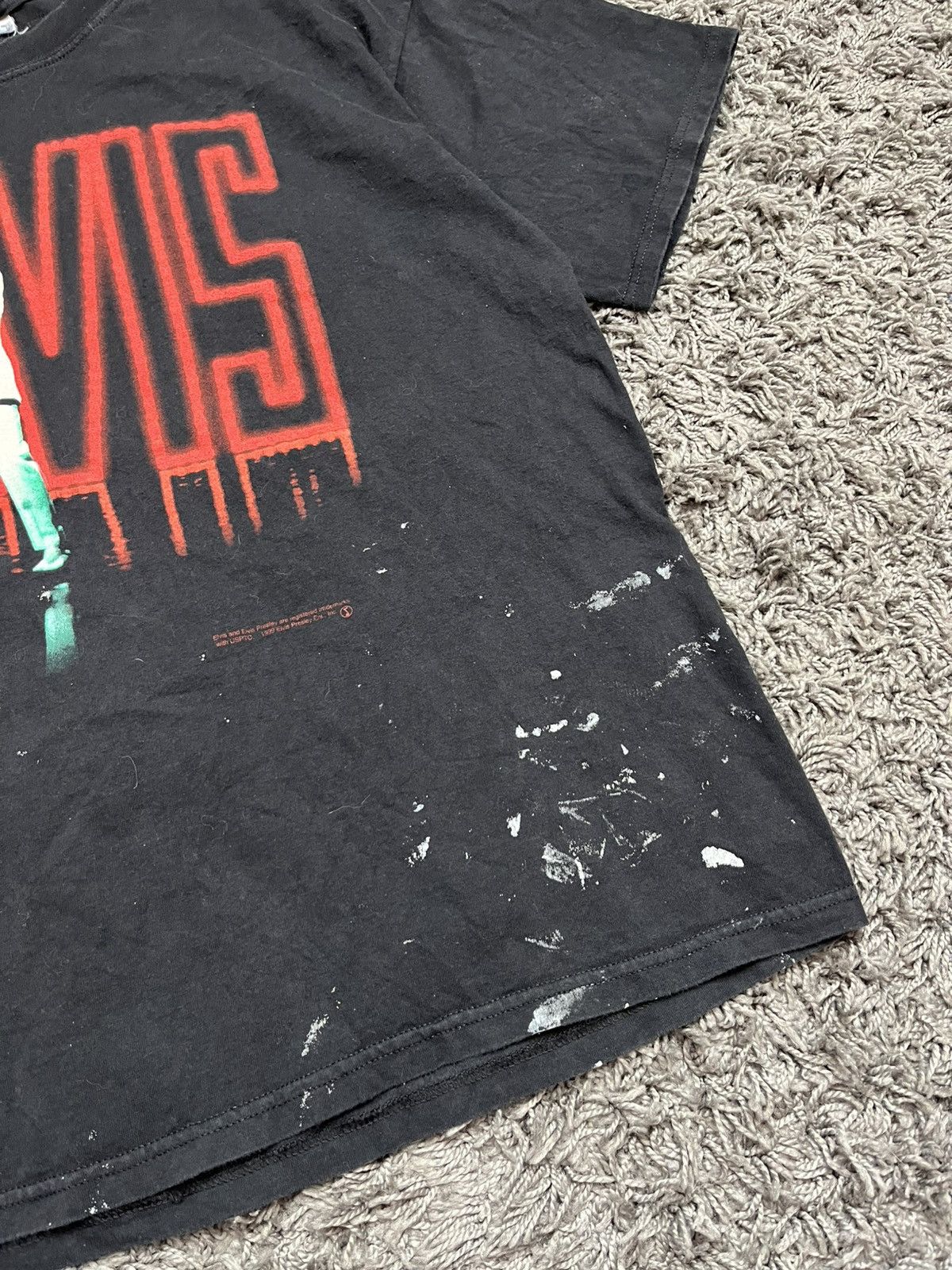 Band Tees Vtg 1999 Elvis Presley "Neon" Graphic T-Shirt Distressed Size US XL / EU 56 / 4 - 6 Thumbnail