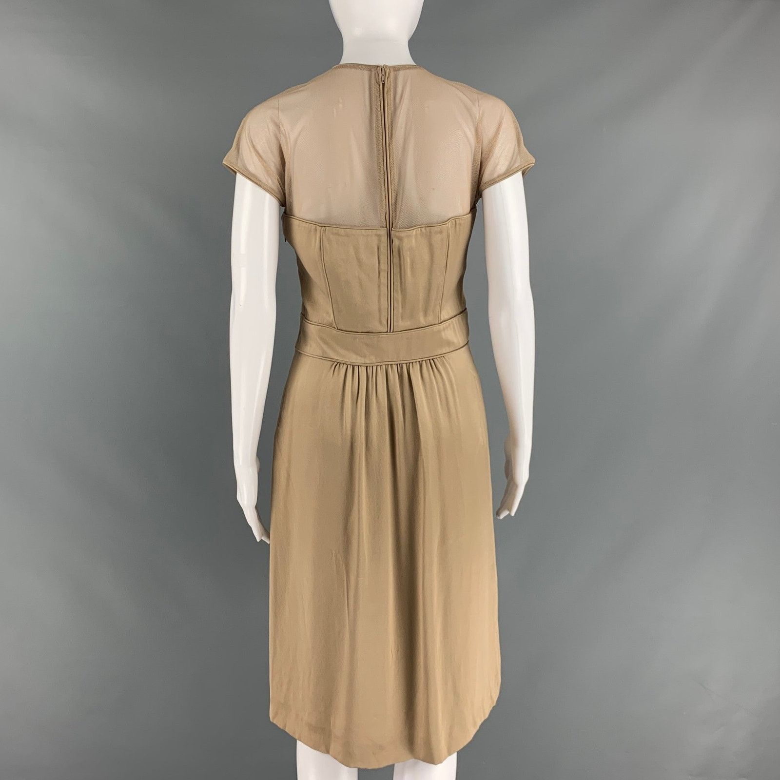Burberry Prorsum BURBERRY PRORSUM Size 10 Beige Silk Shift Knee-Length Dress Size M / US 6-8 / IT 42-44 - 4 Thumbnail