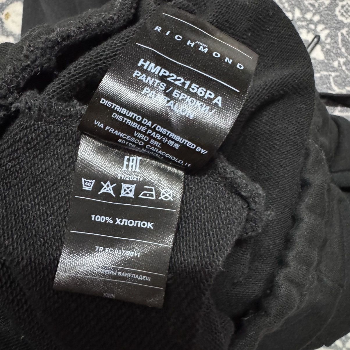 John Richmond John Richmond Sweatpant 'Its Only Rock n Roll' Size US 29 - 16 Thumbnail