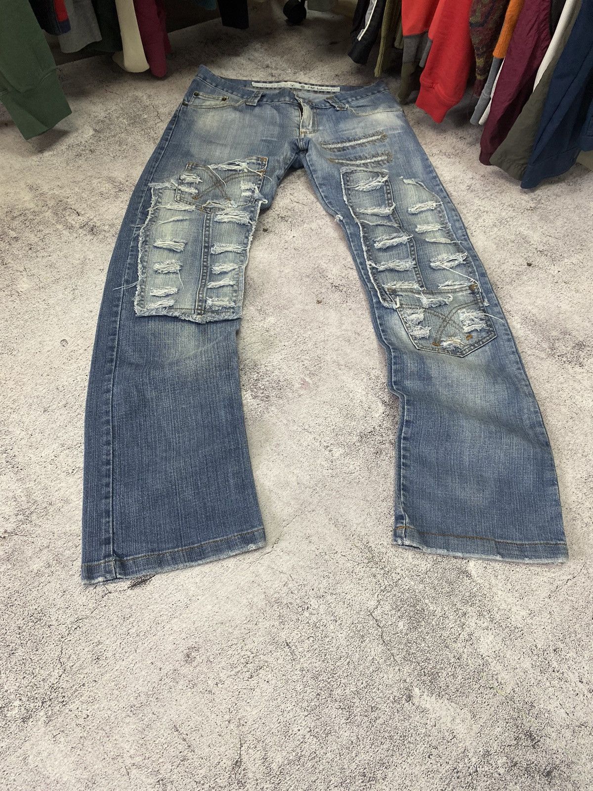 Japanese Brand × Vintage Vintage distressed patchwork denim y2k jeans Size US 32 / EU 48 - 6 Thumbnail