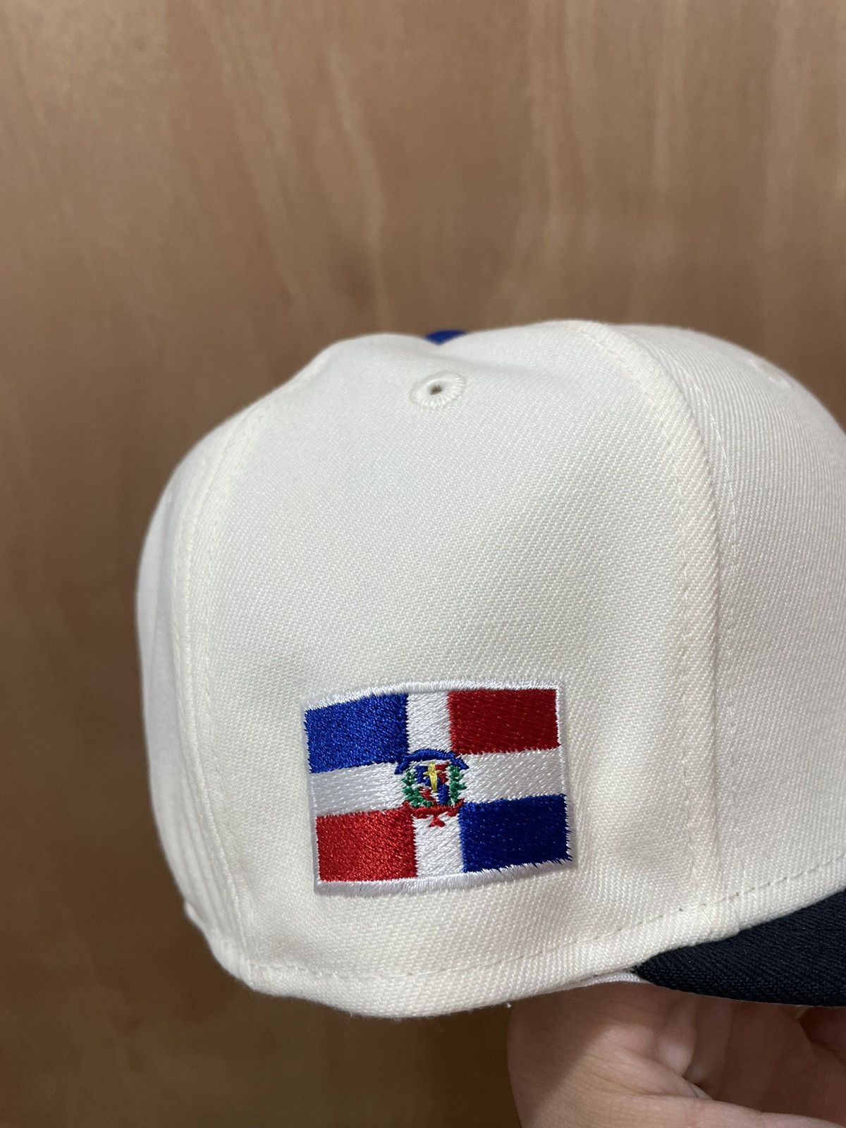 New Era Hat club exclusive Dominican Republic 7 1/8 Size ONE SIZE - 4 Thumbnail