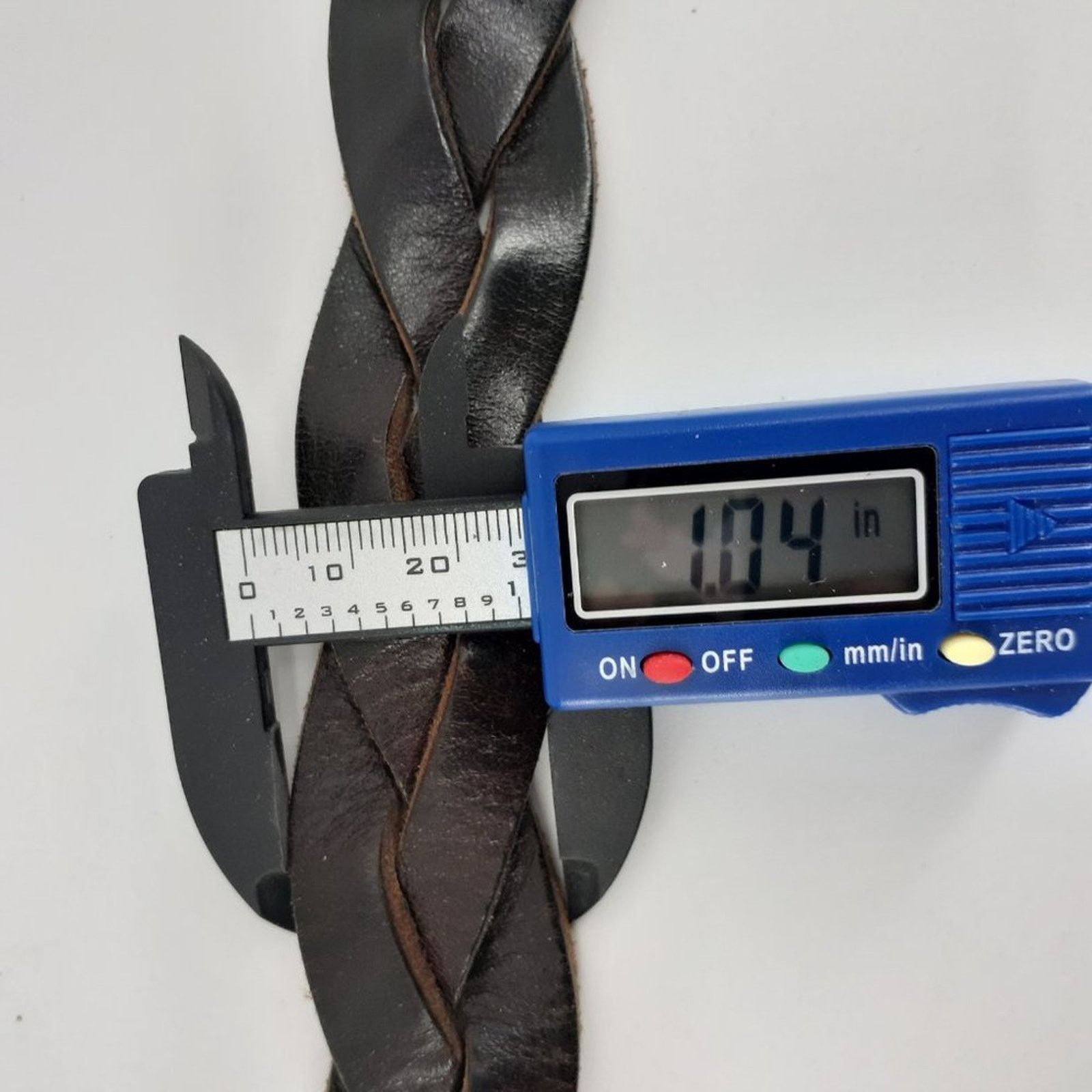 Eddie Bauer Eddie Bauer Women's Braided Dark Brown Leather Belt M Size ONE SIZE - 5 Thumbnail