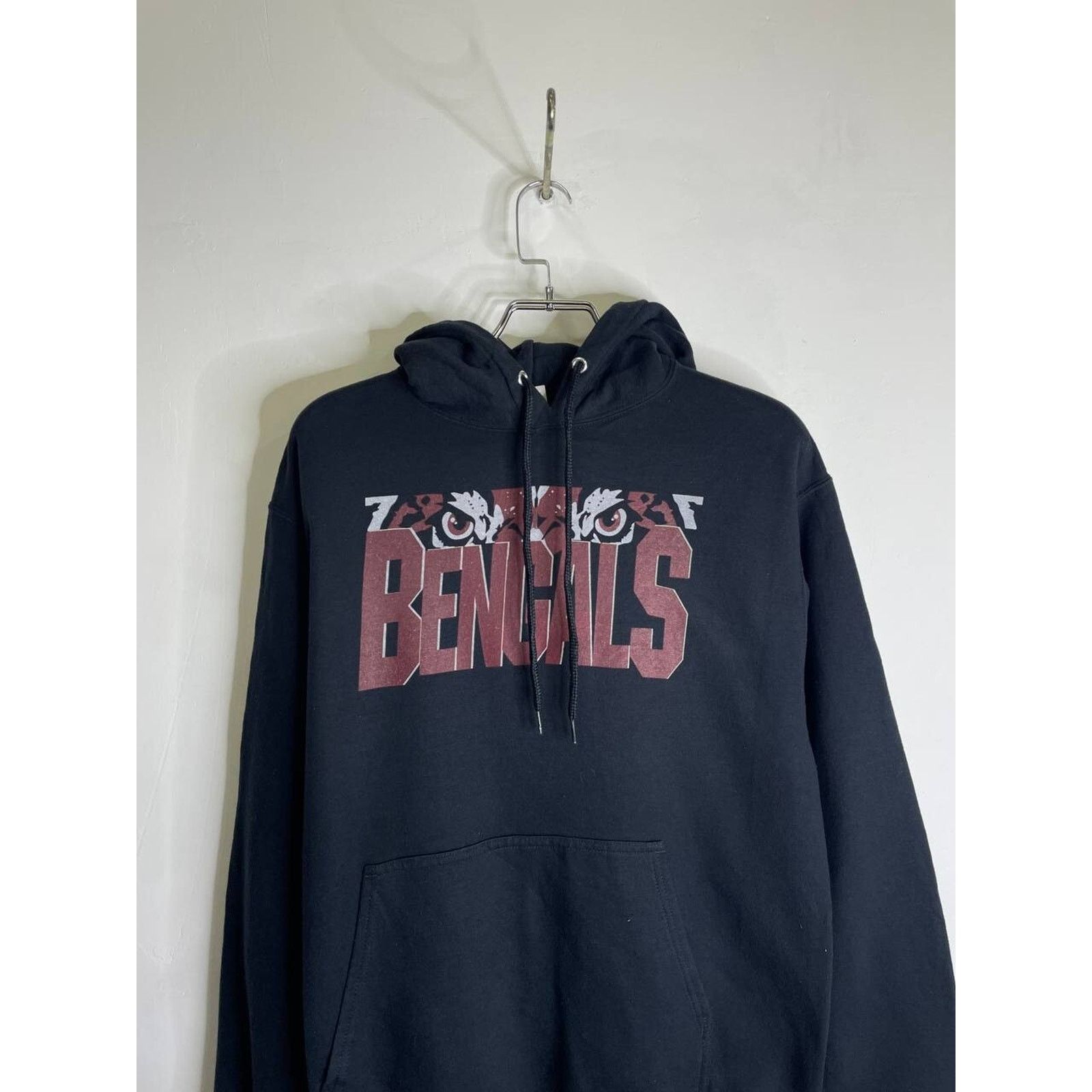 Vintage Vintage Port & Company Bengals Mascot Hoodie Black Size M Size US M / EU 48-50 / 2 - 2 Thumbnail