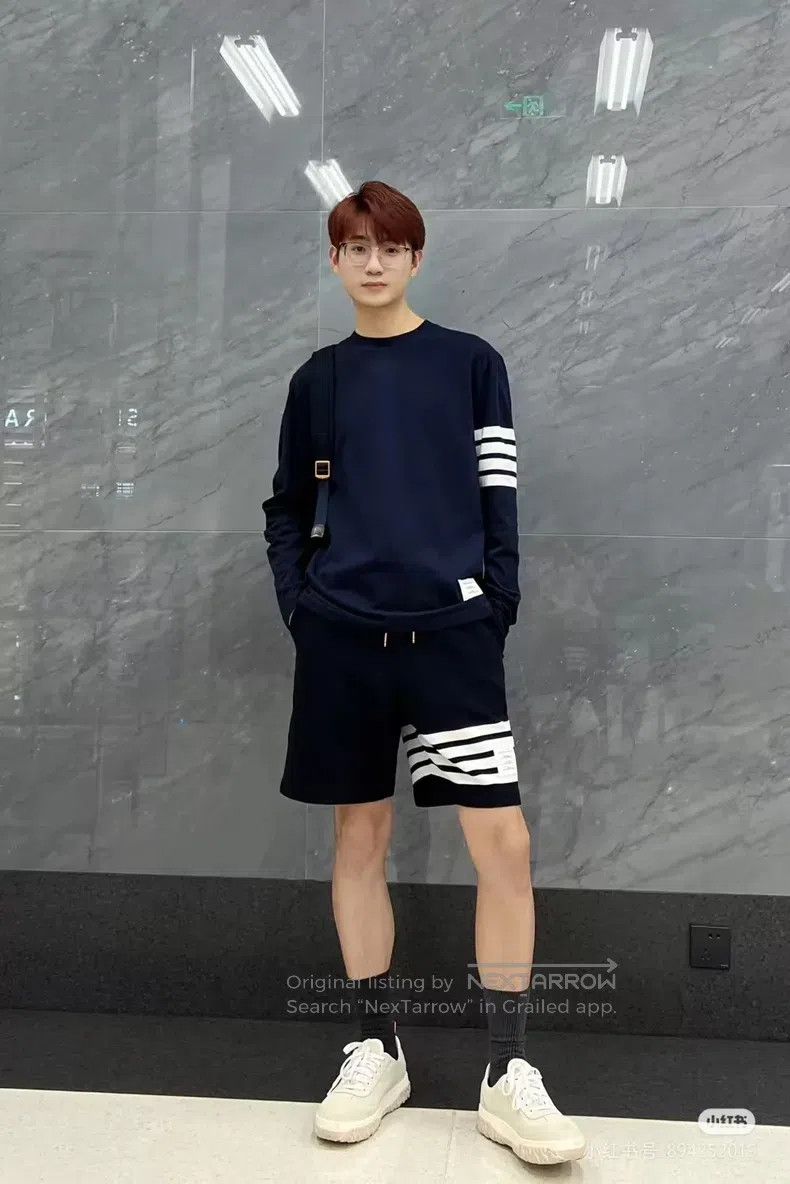Thom Browne Thom Browne Neutral Classic Striped Deep Blue Shorts Size 25" / US 0 / IT 36 - 7 Thumbnail